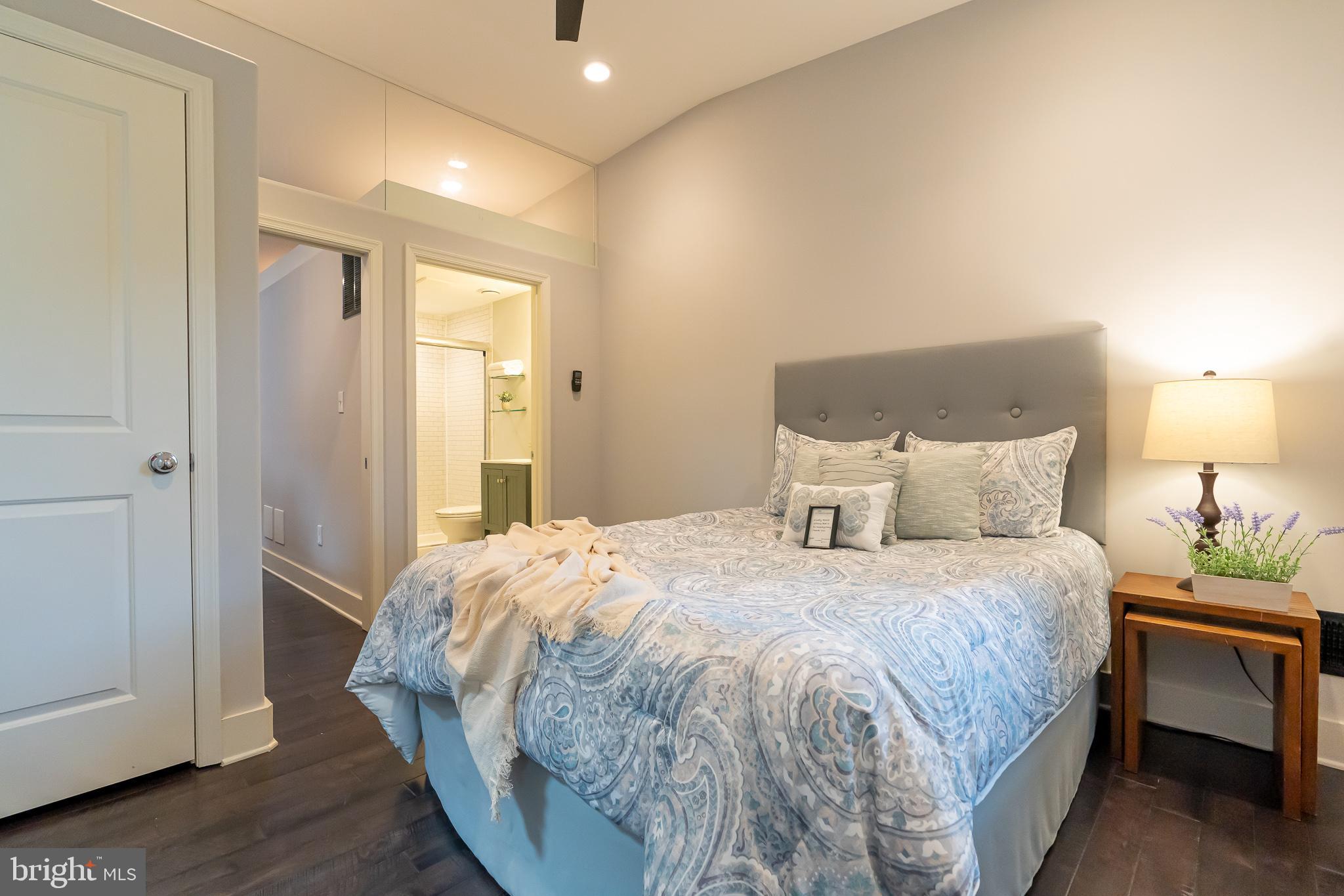 HAMPDEN HISTORIC DISTRICT - Residential Lease