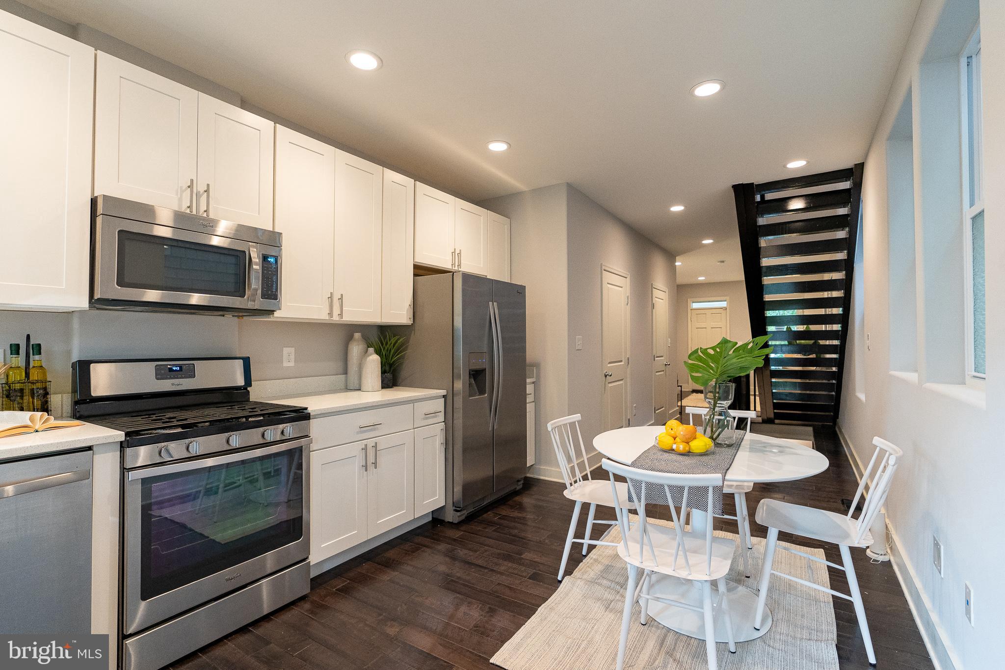 HAMPDEN HISTORIC DISTRICT - Residential Lease