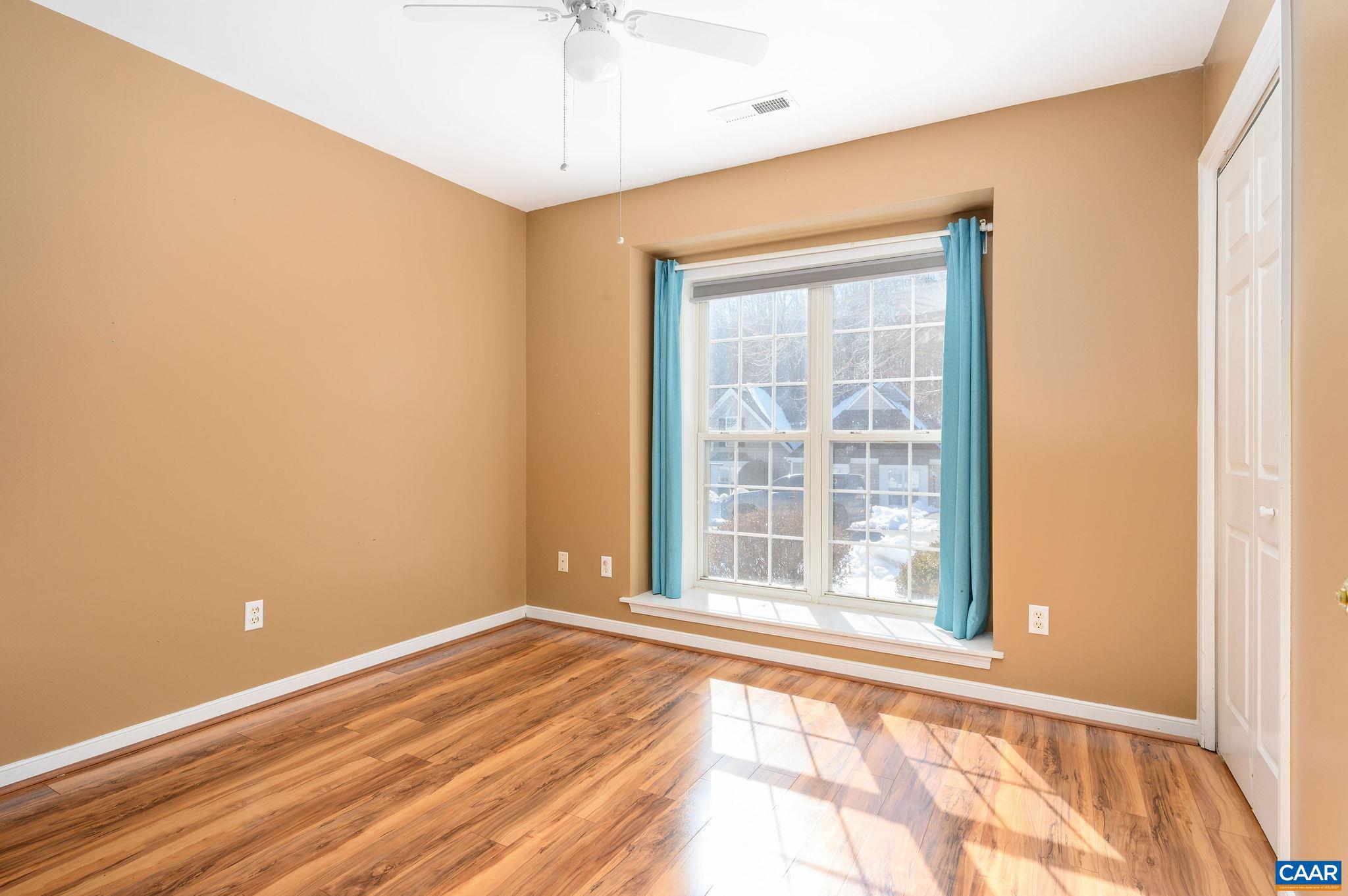 REDFIELDS - Residential