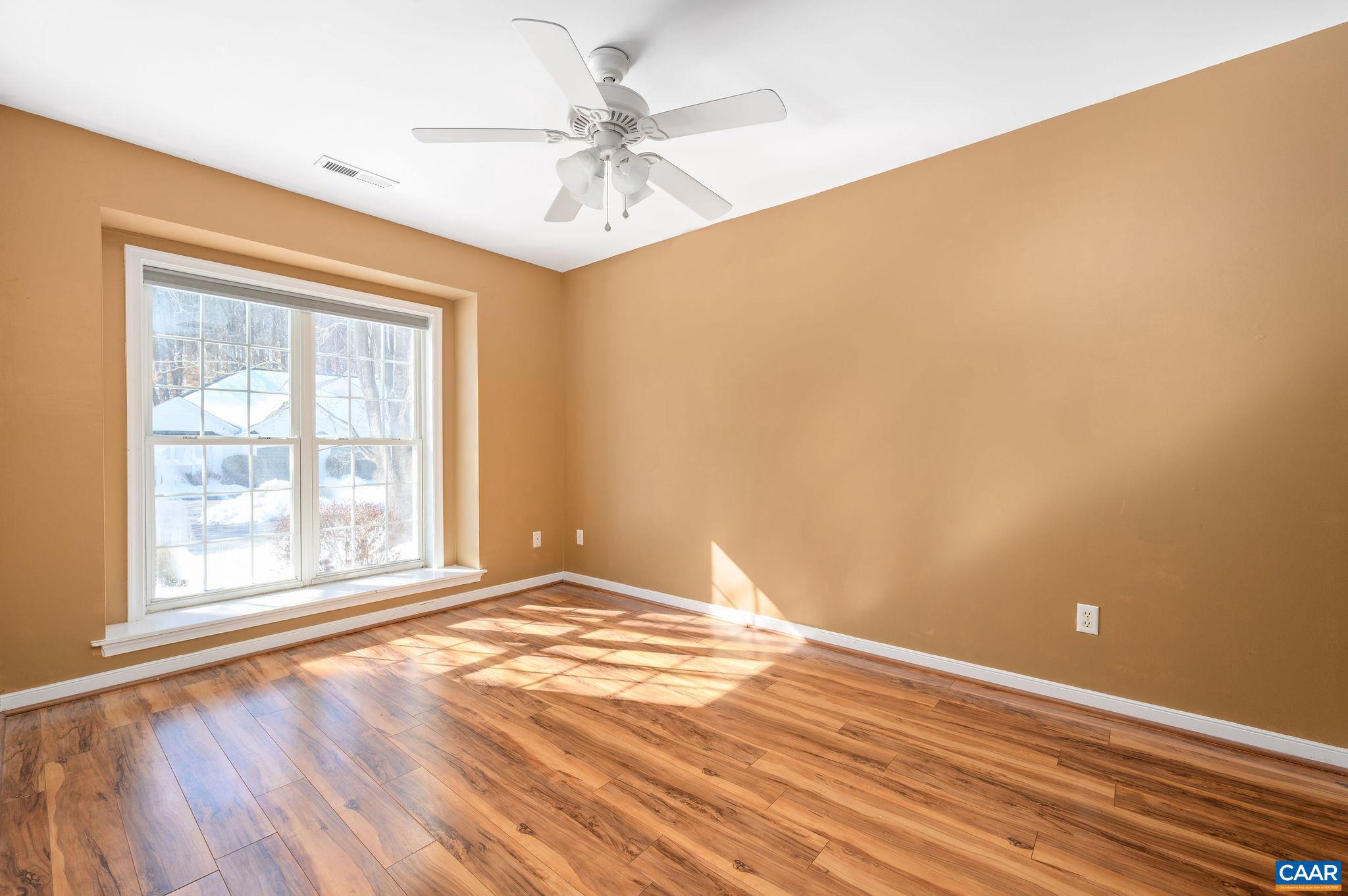 REDFIELDS - Residential