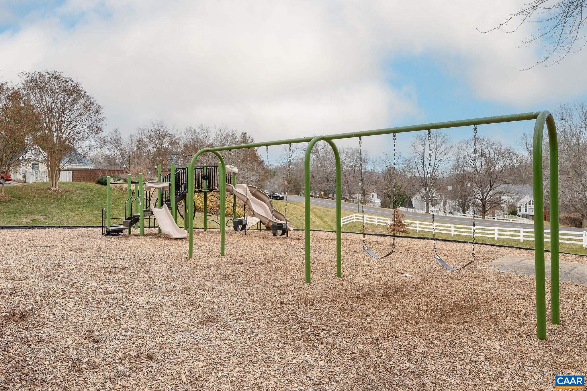 REDFIELDS - Residential