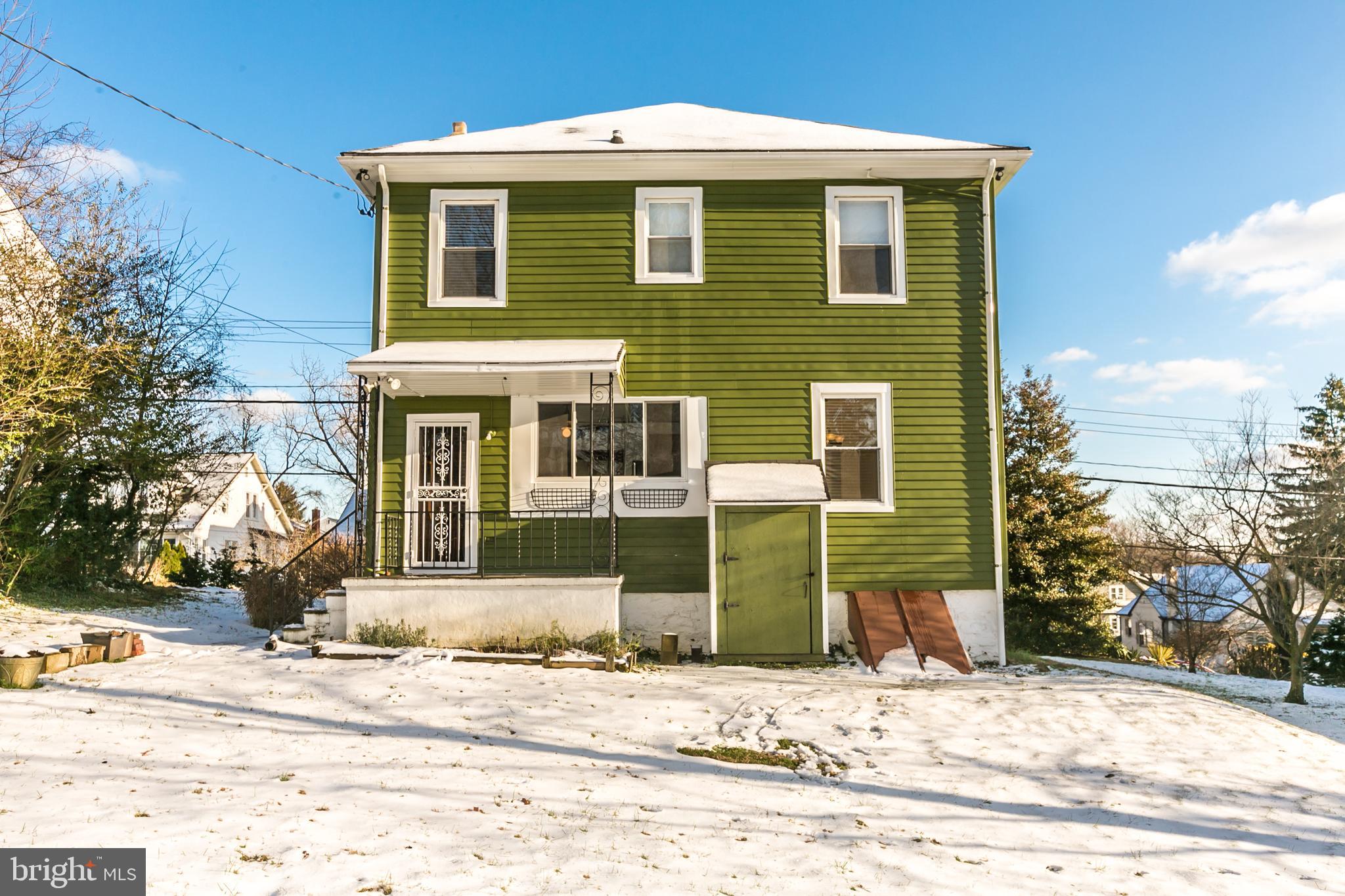 LAURAVILLE HISTORIC DISTRICT - Residential