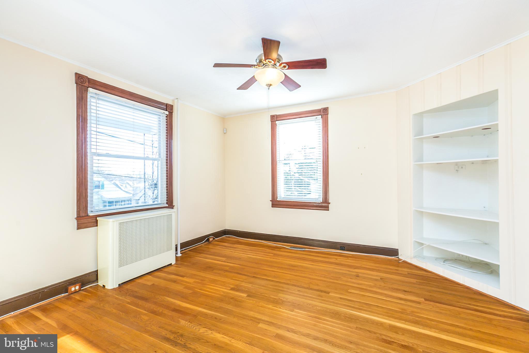 LAURAVILLE HISTORIC DISTRICT - Residential