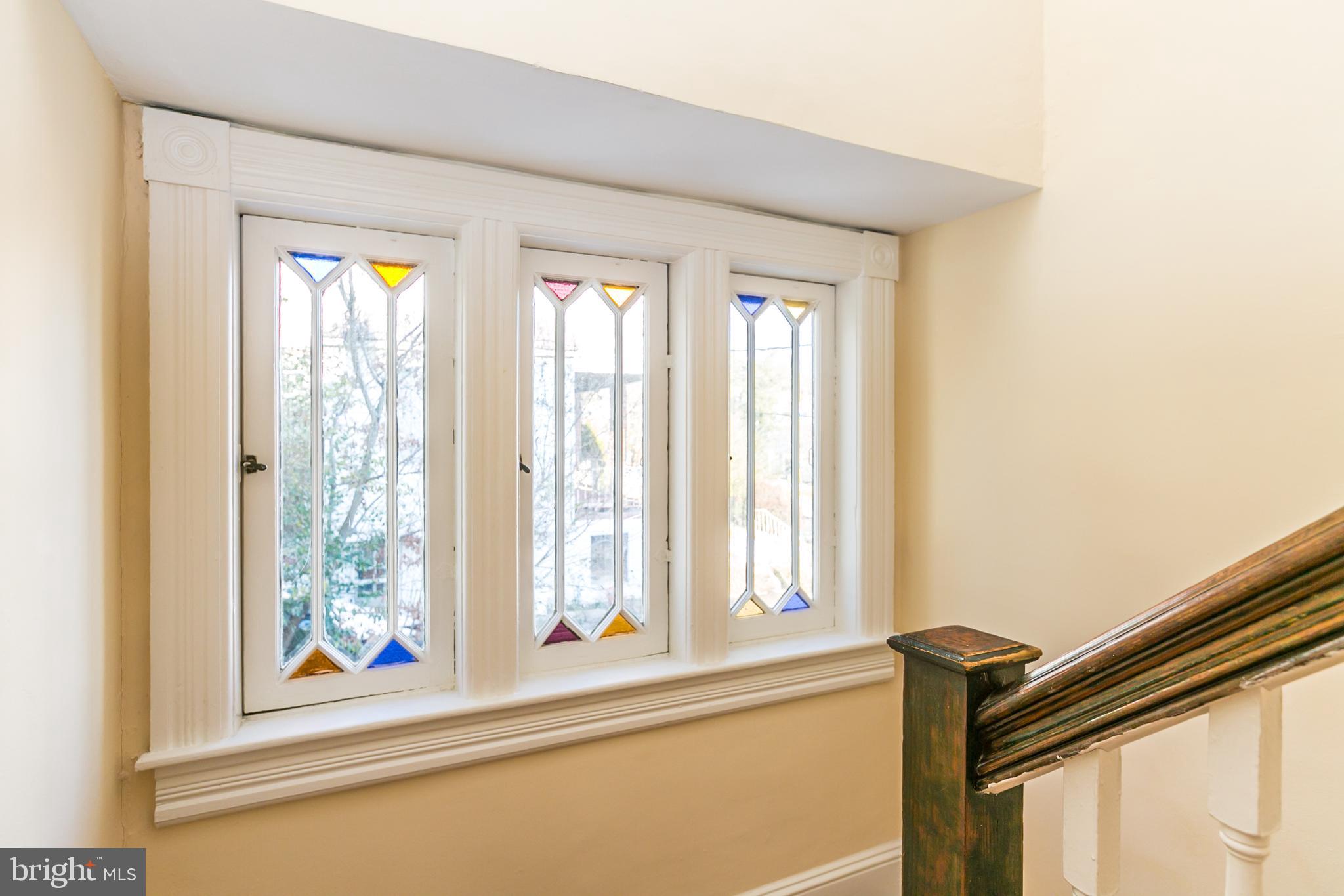 LAURAVILLE HISTORIC DISTRICT - Residential