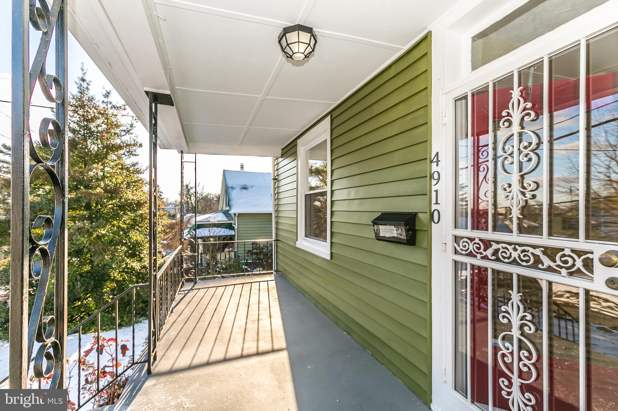 LAURAVILLE HISTORIC DISTRICT - Residential