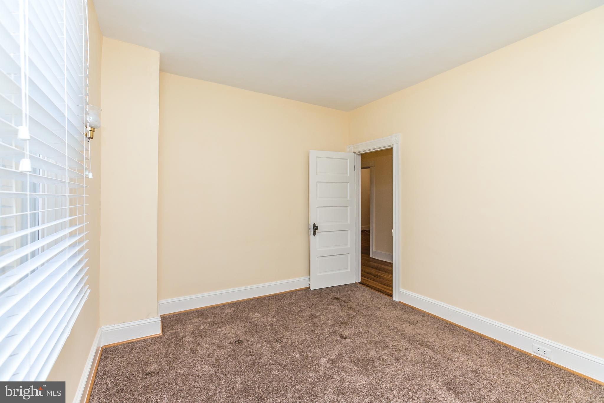 LAURAVILLE HISTORIC DISTRICT - Residential