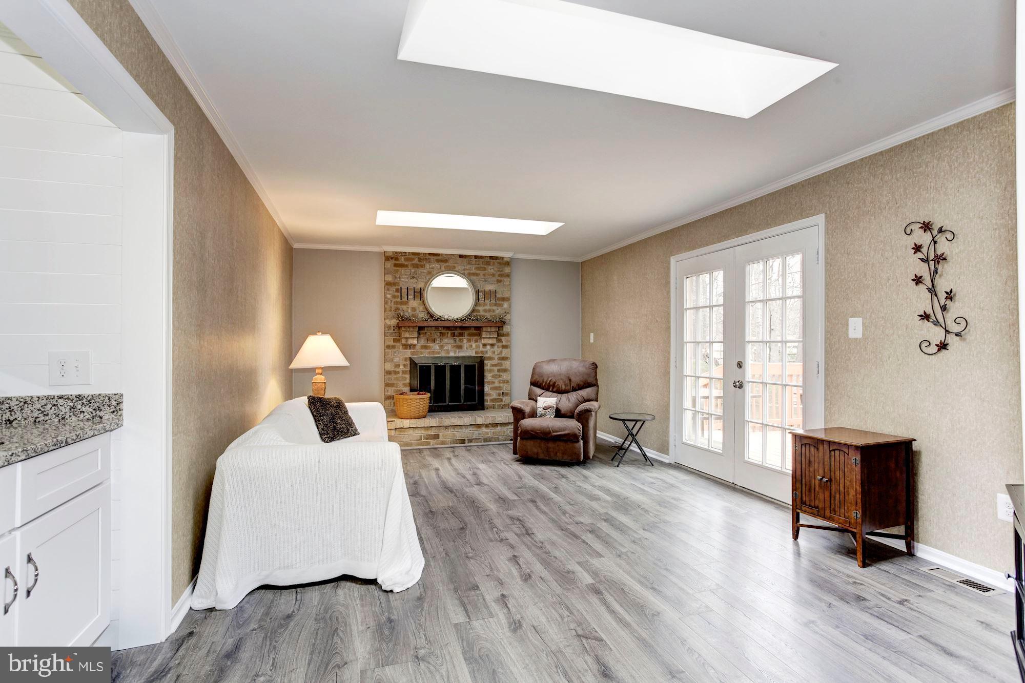 KENWOOD OAKS - Residential