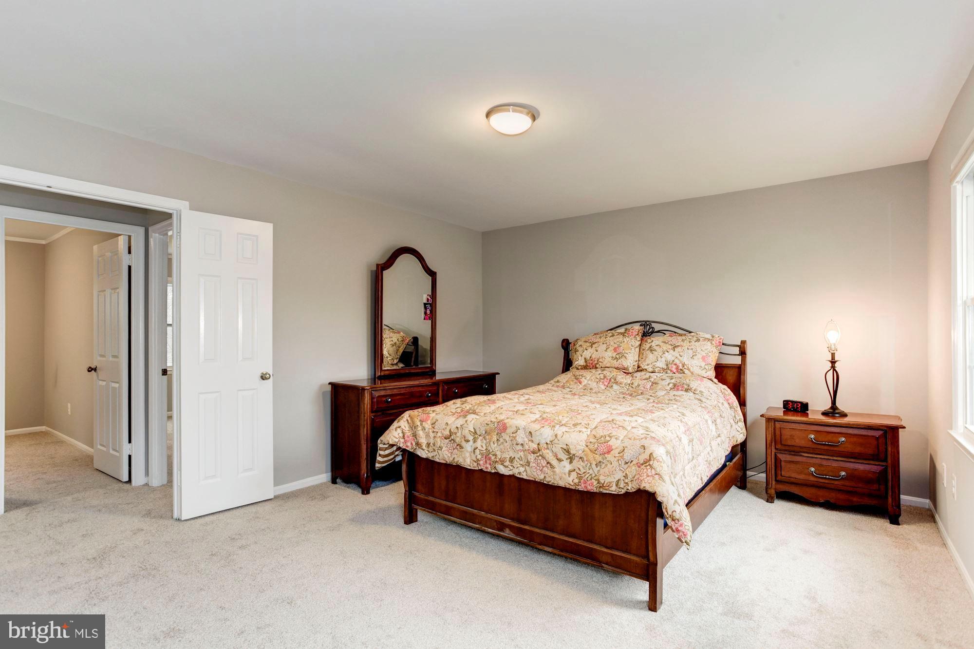 KENWOOD OAKS - Residential