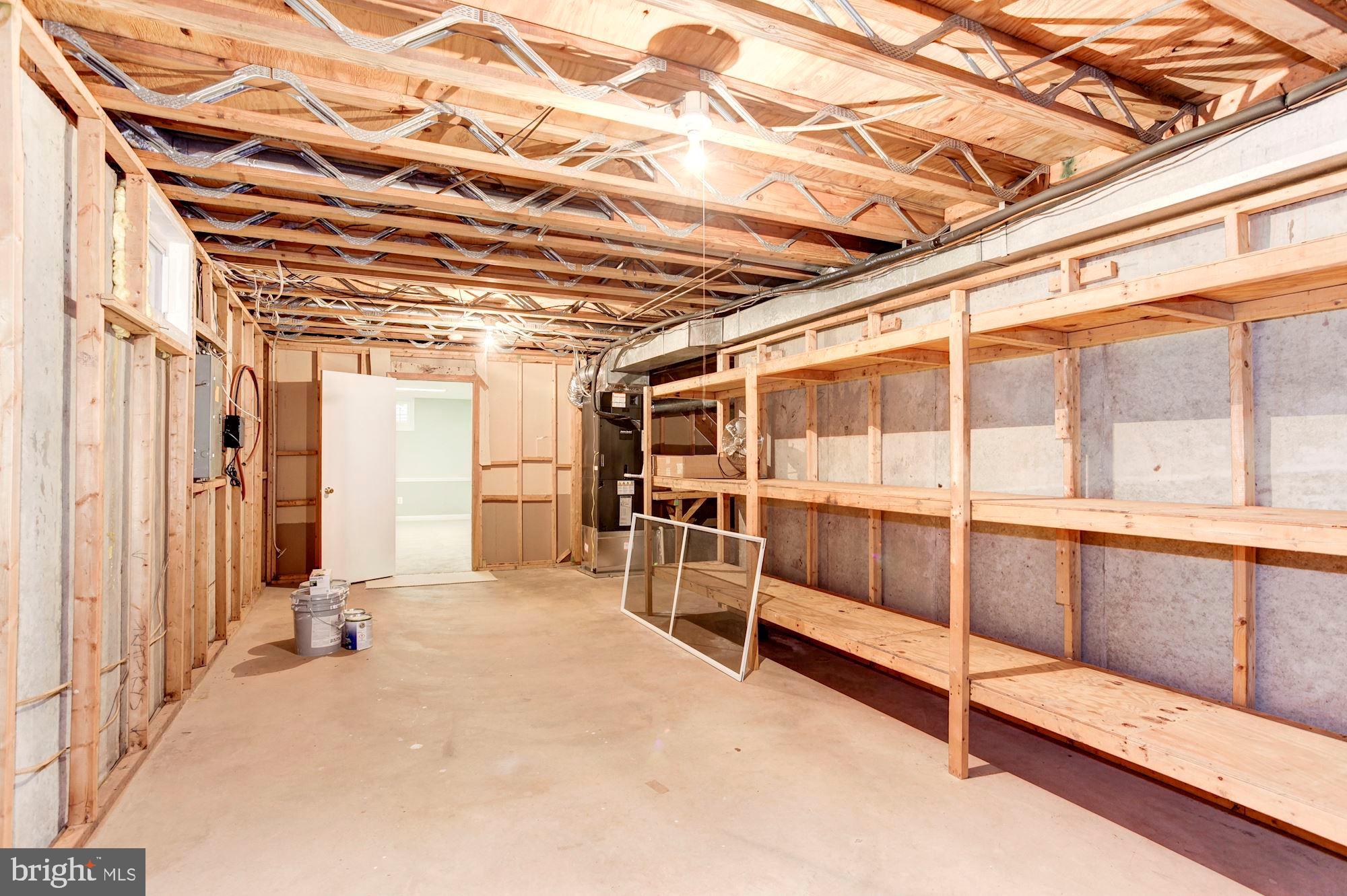 KENWOOD OAKS - Residential