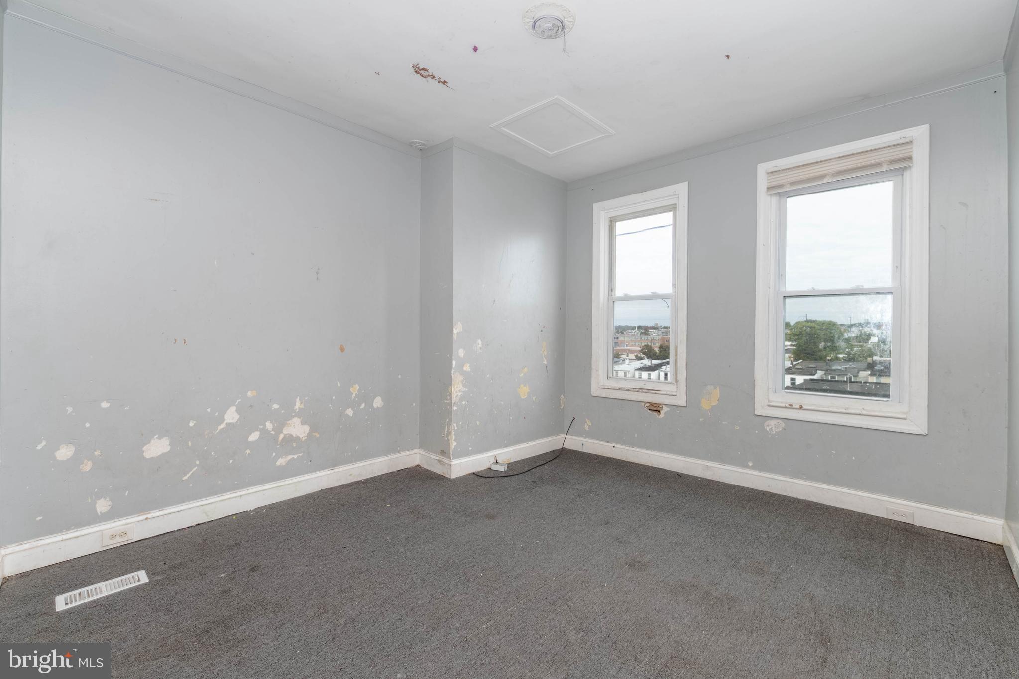 LEXINGTON - Residential