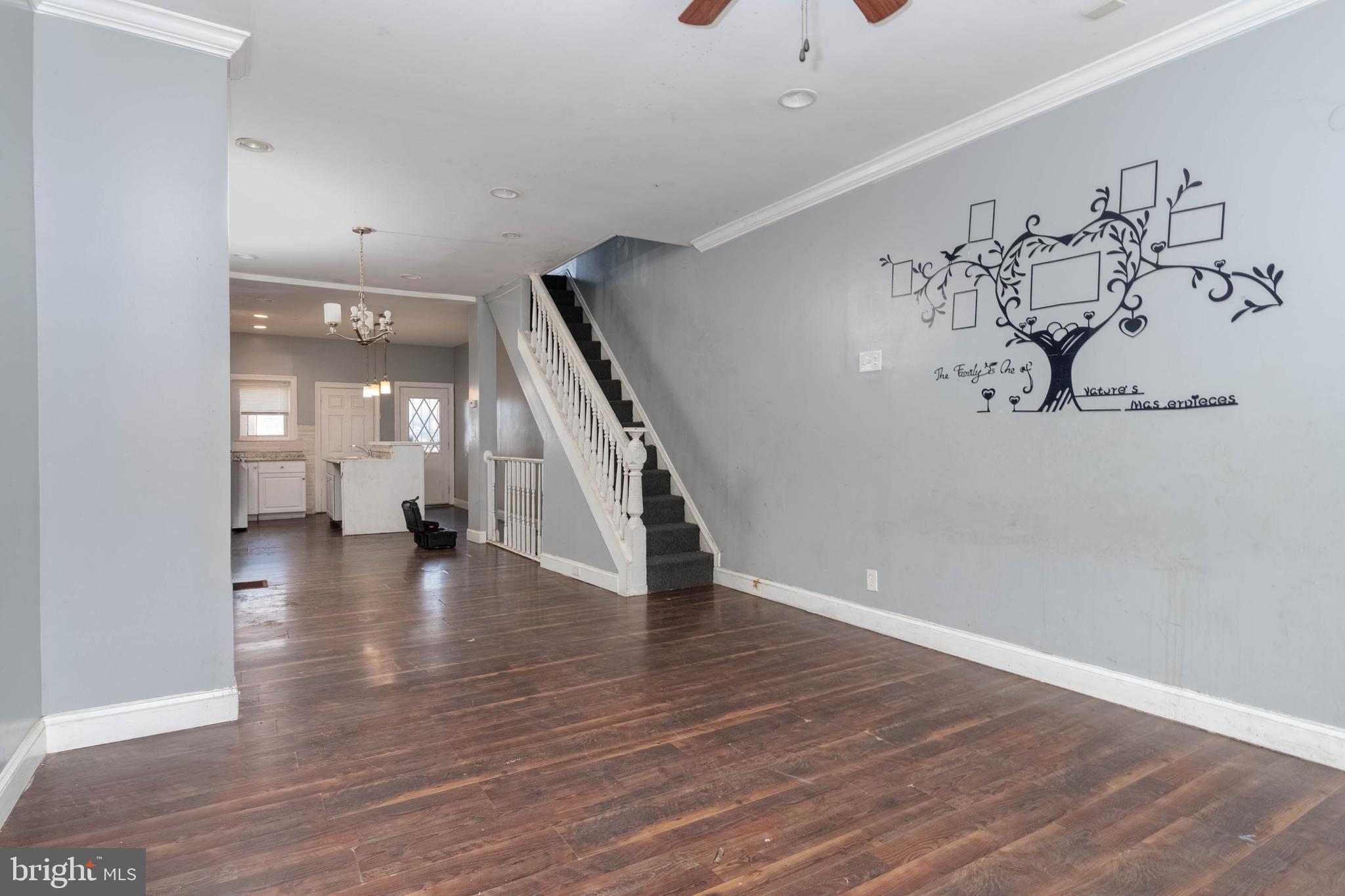 LEXINGTON - Residential