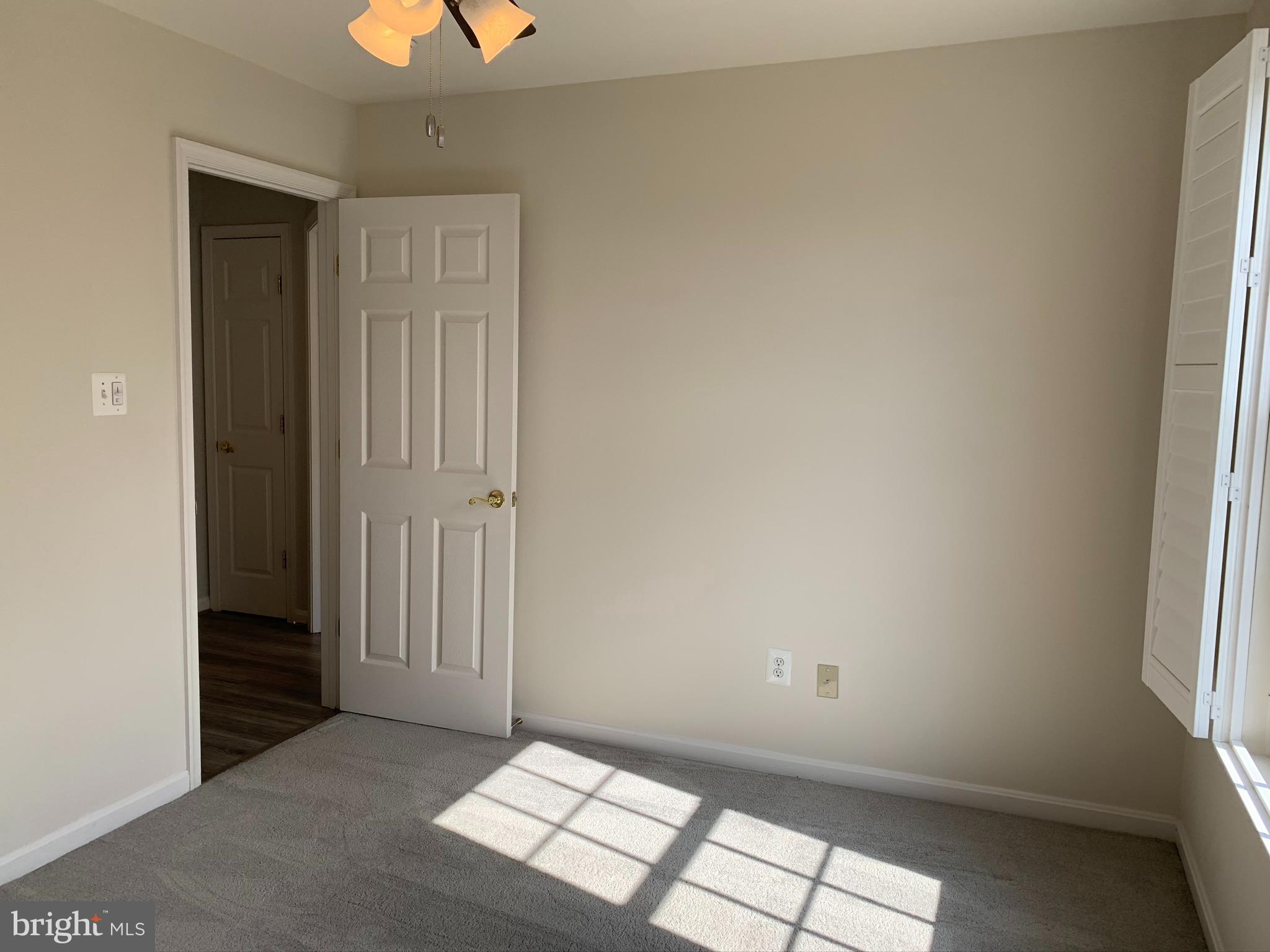 GOVERNORS GROVE - Residential Lease