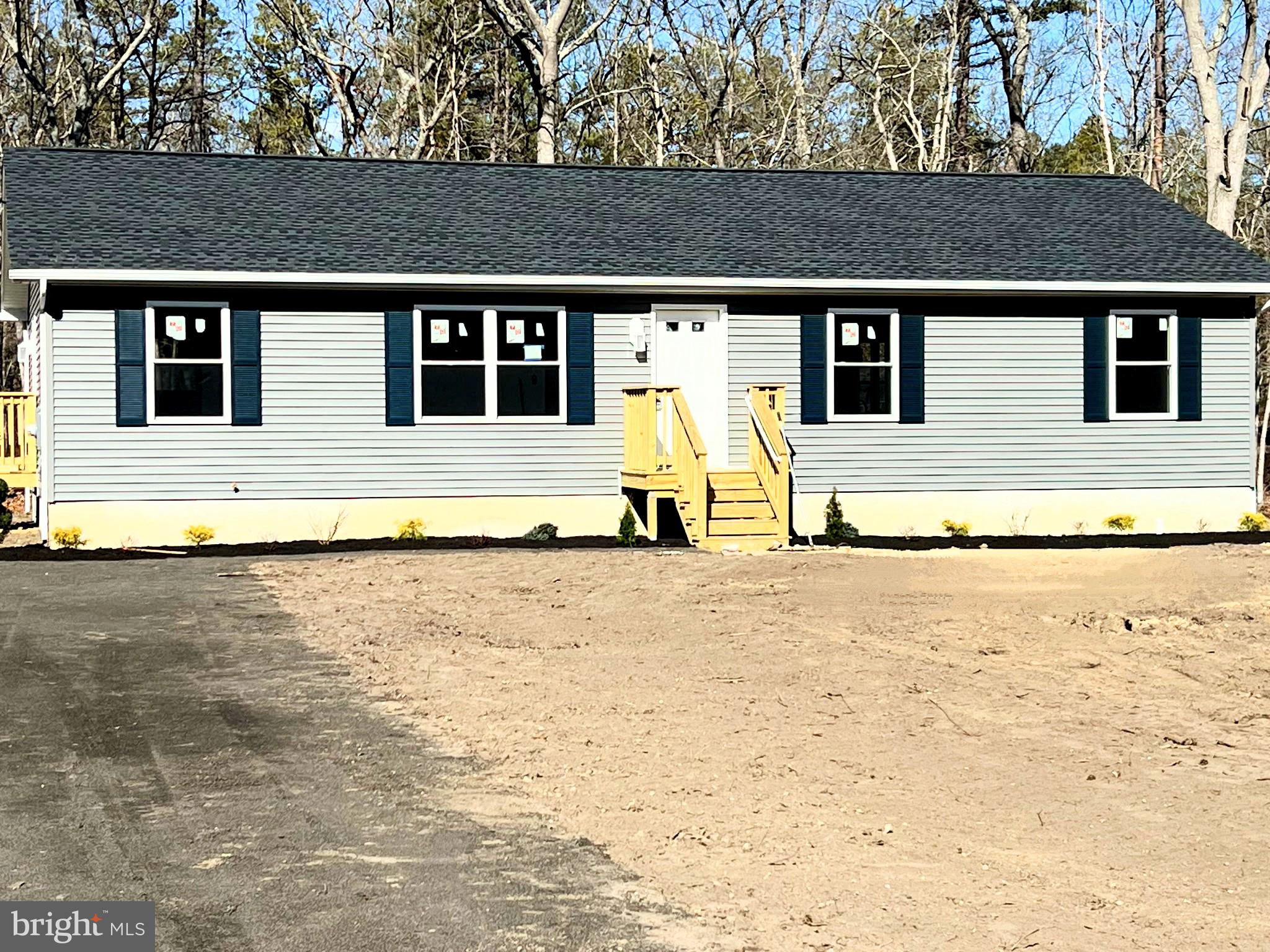 649 WEYMOUTH RD.