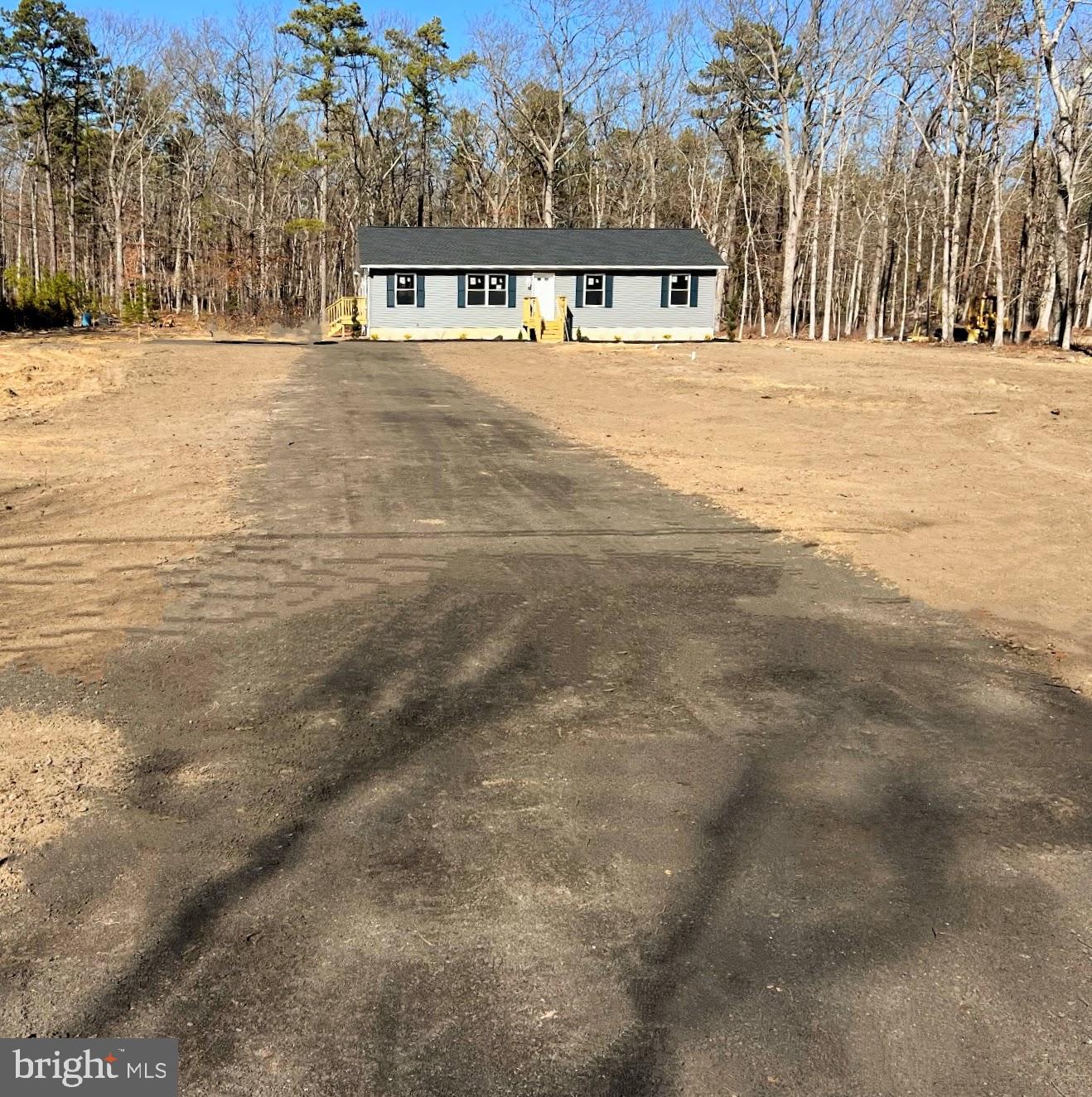 649 WEYMOUTH RD.