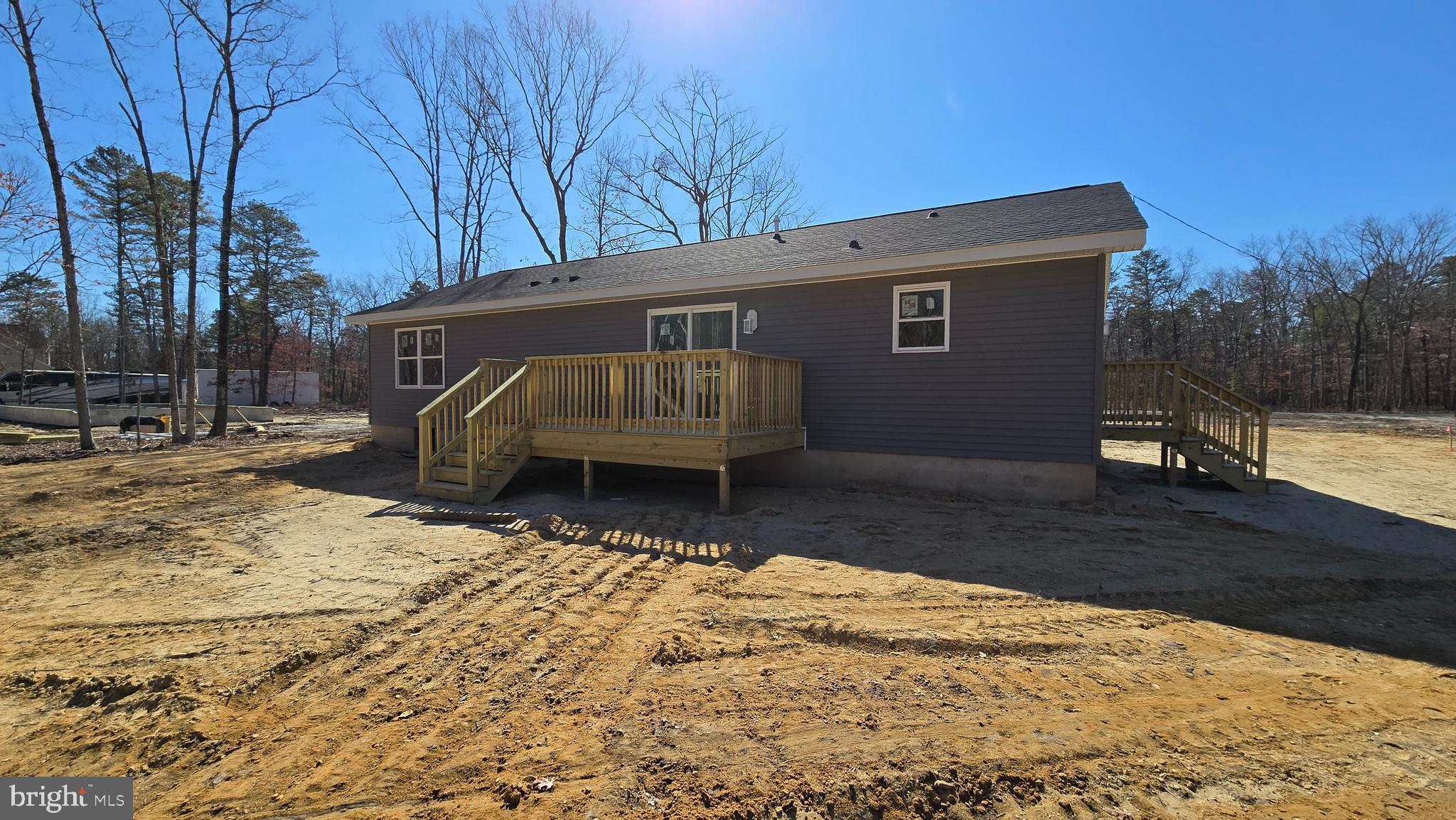 649 WEYMOUTH RD.