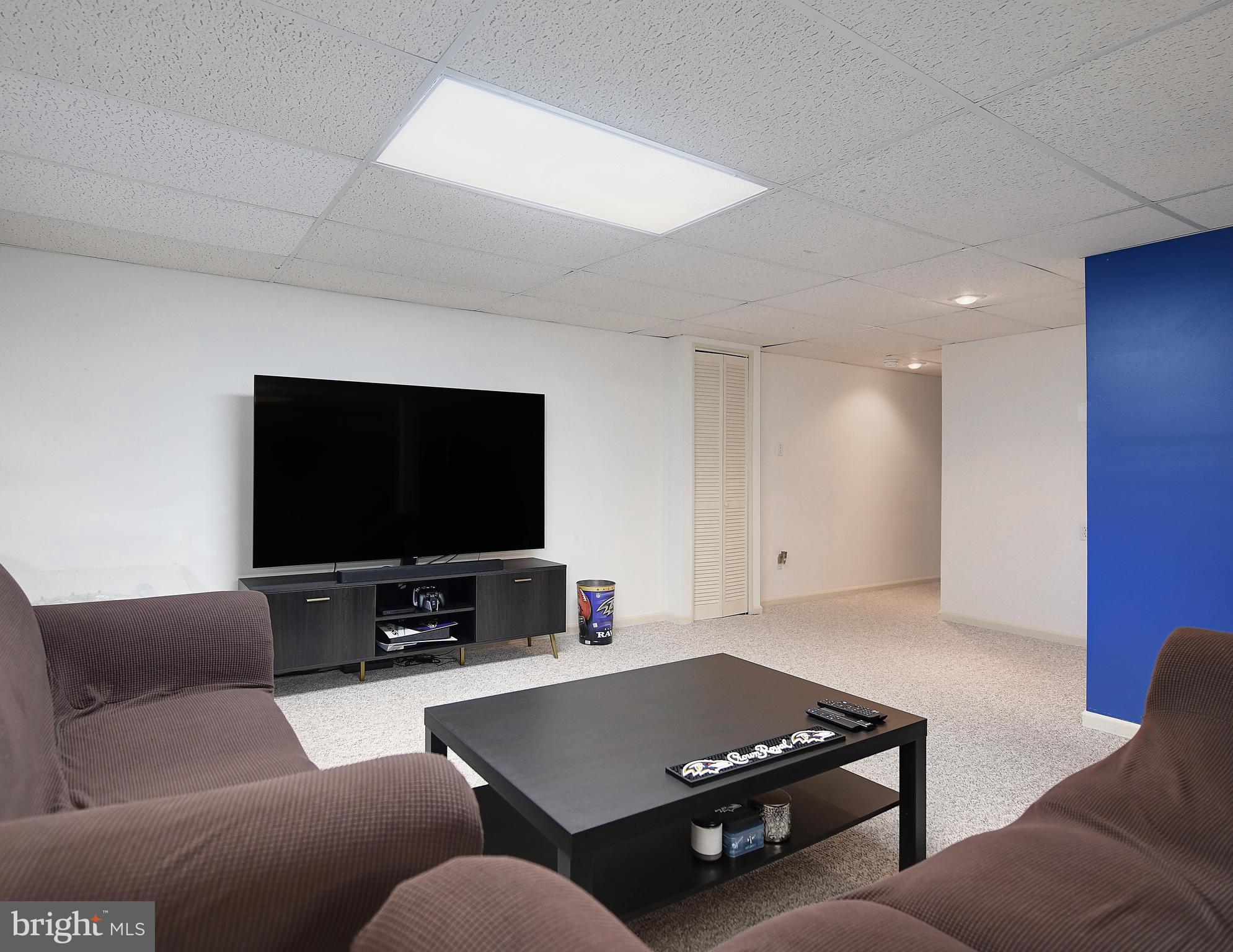 FOREST LAKES - Residential