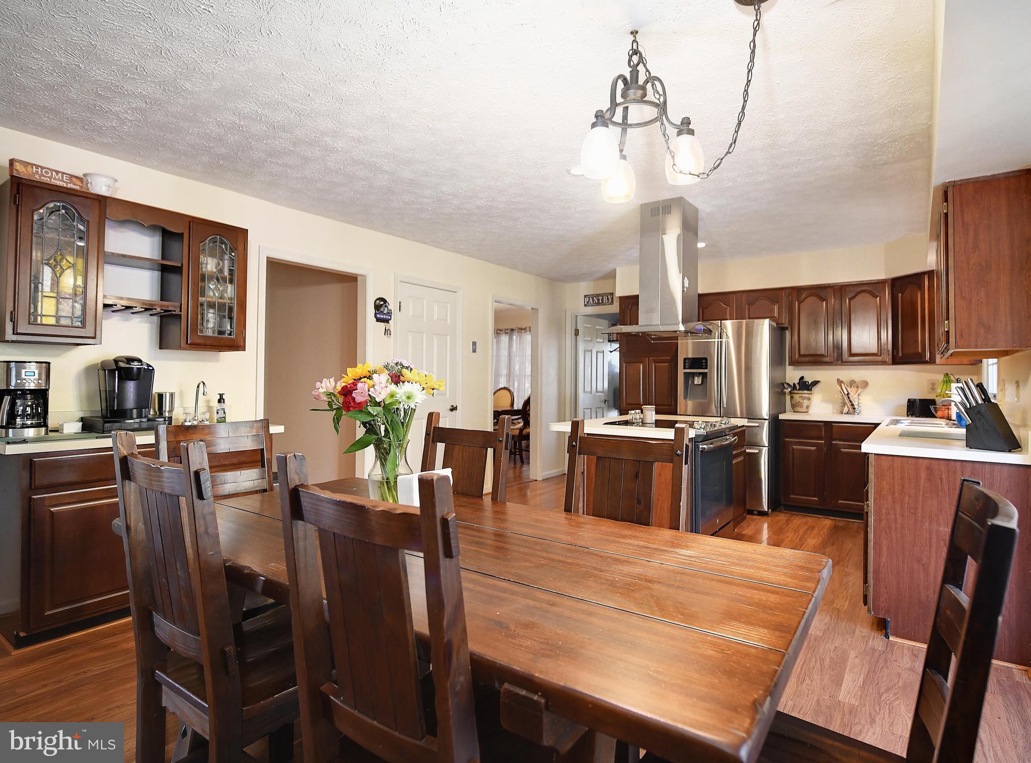 FOREST LAKES - Residential