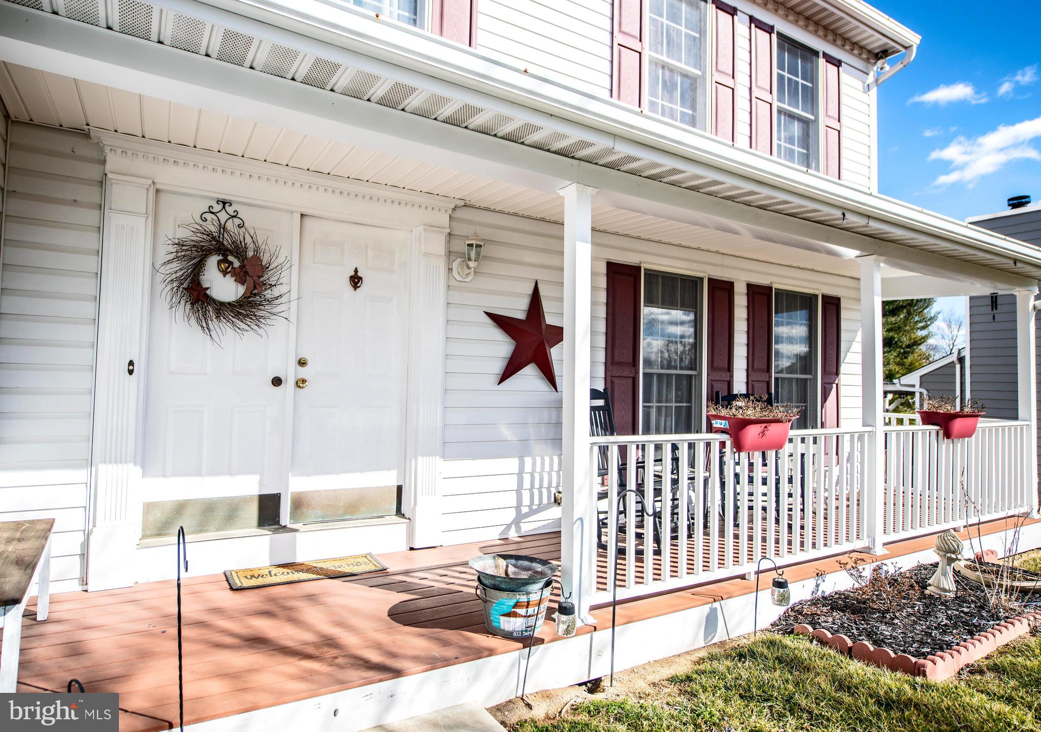 FOREST LAKES - Residential