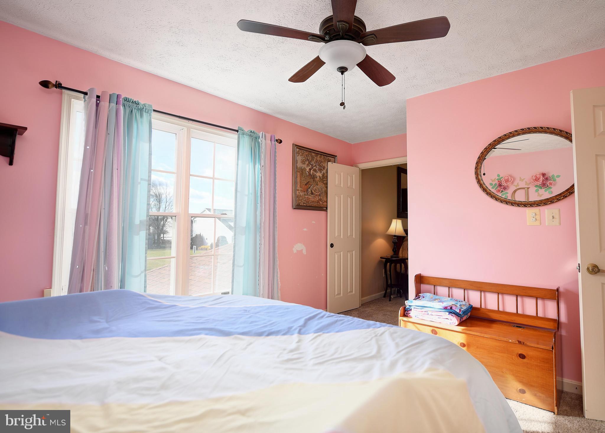 FOREST LAKES - Residential