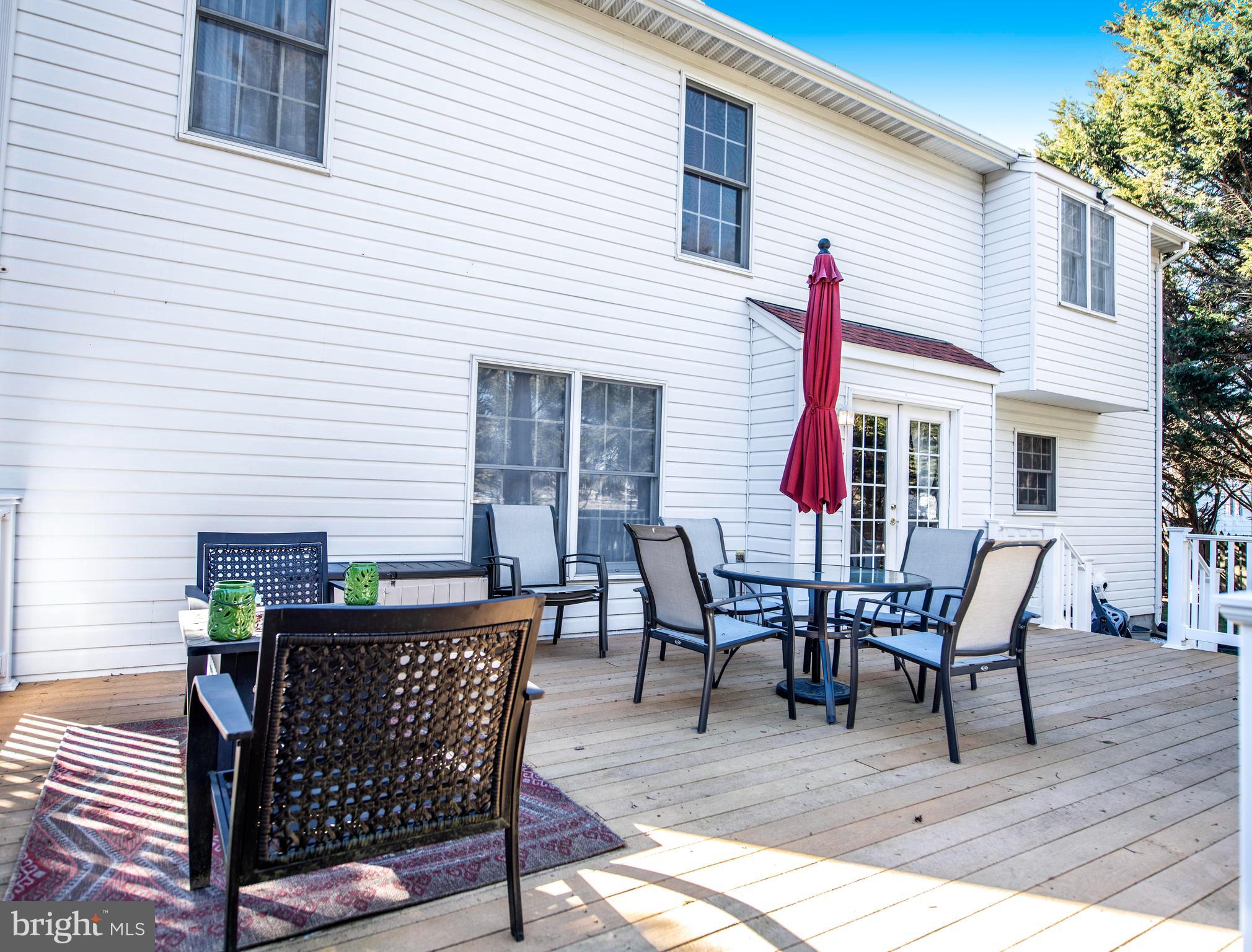 FOREST LAKES - Residential