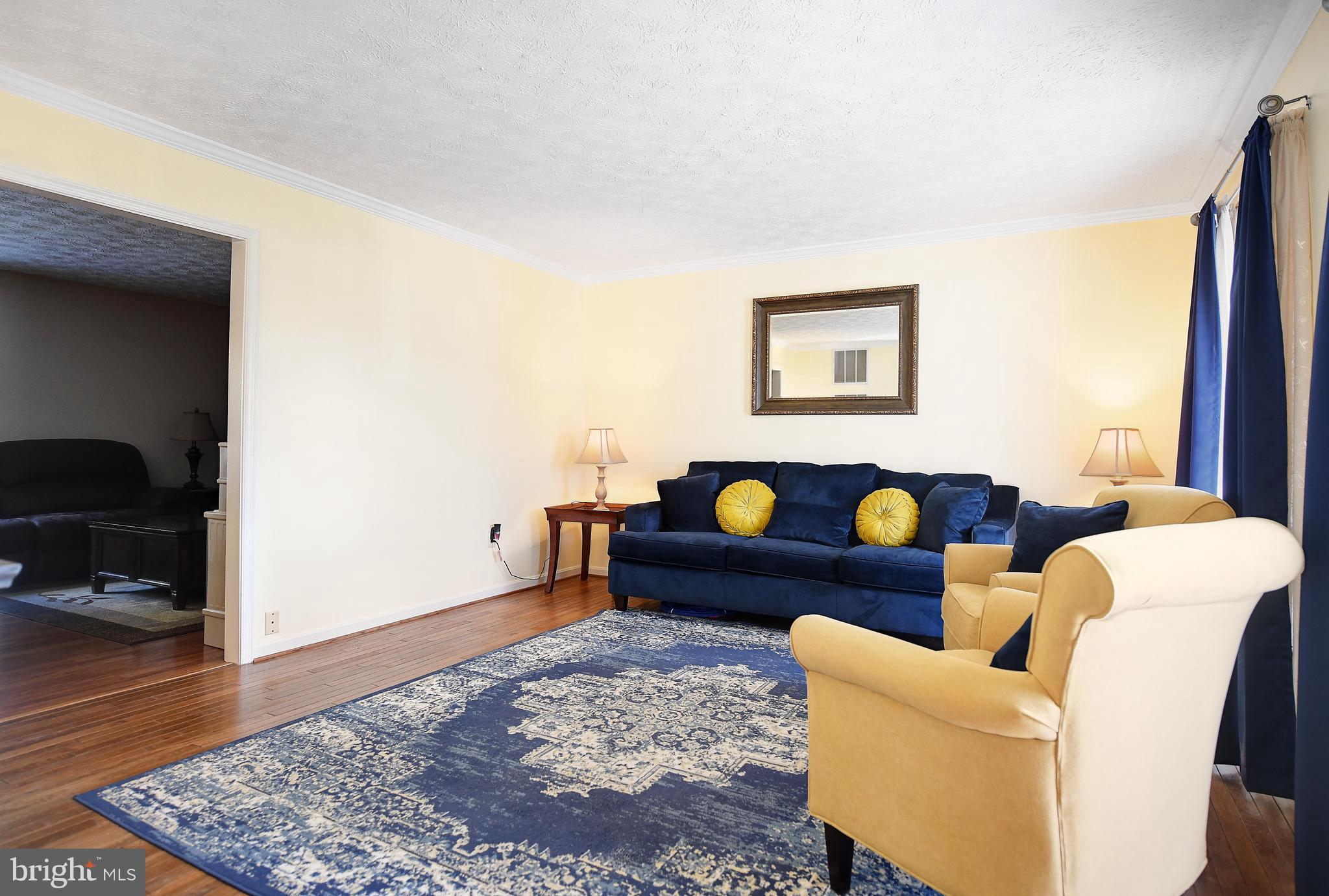 FOREST LAKES - Residential