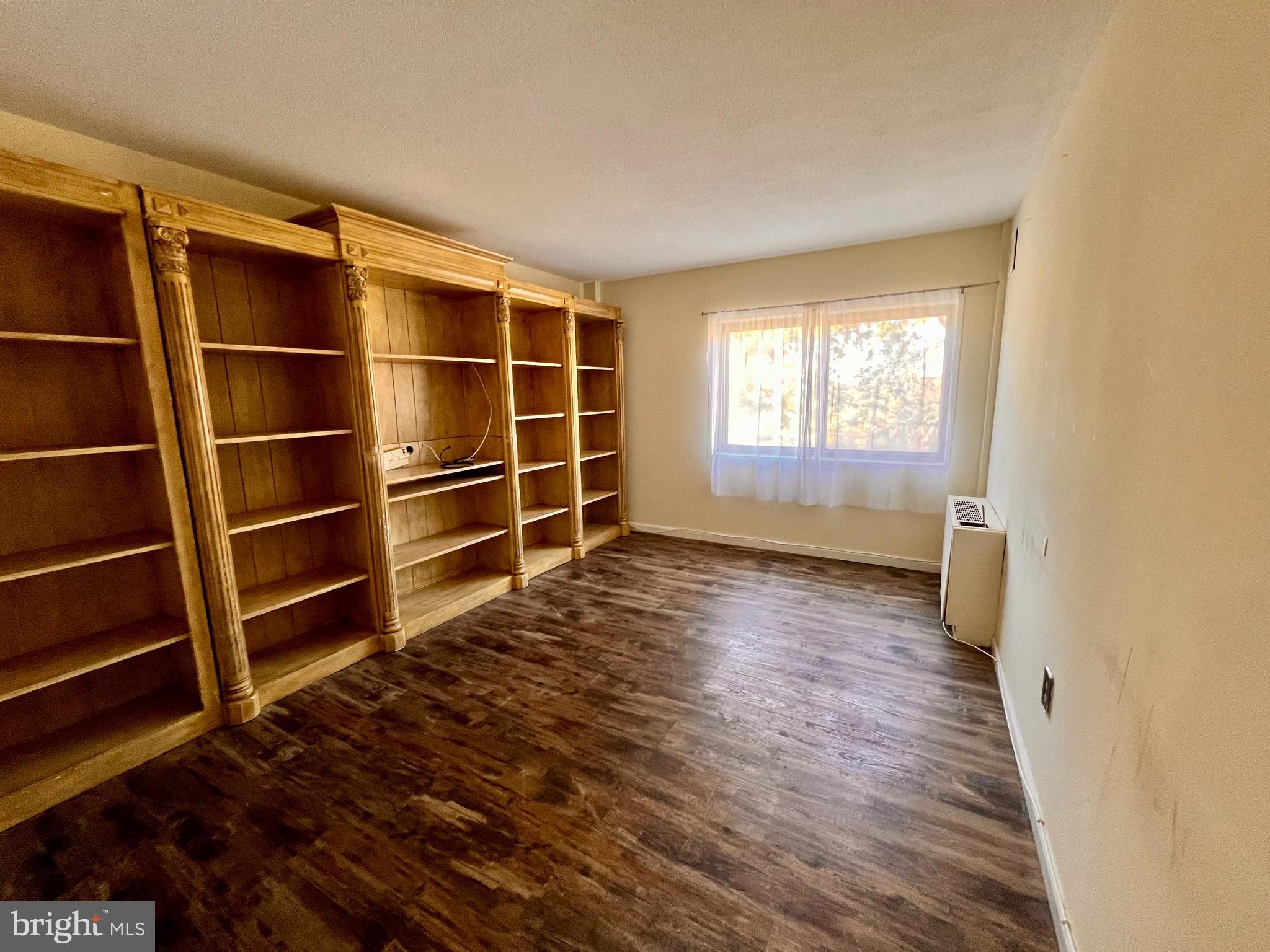 BEAVER HILL - Residential