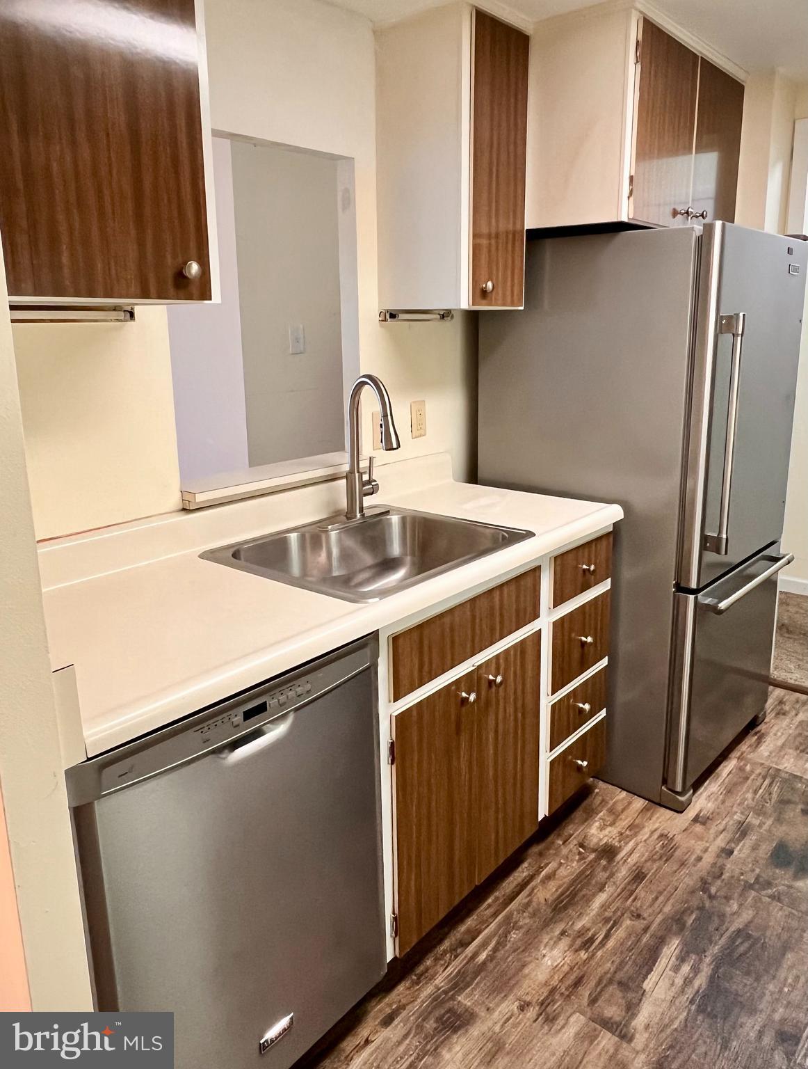 100 WEST AVENUE 418-S