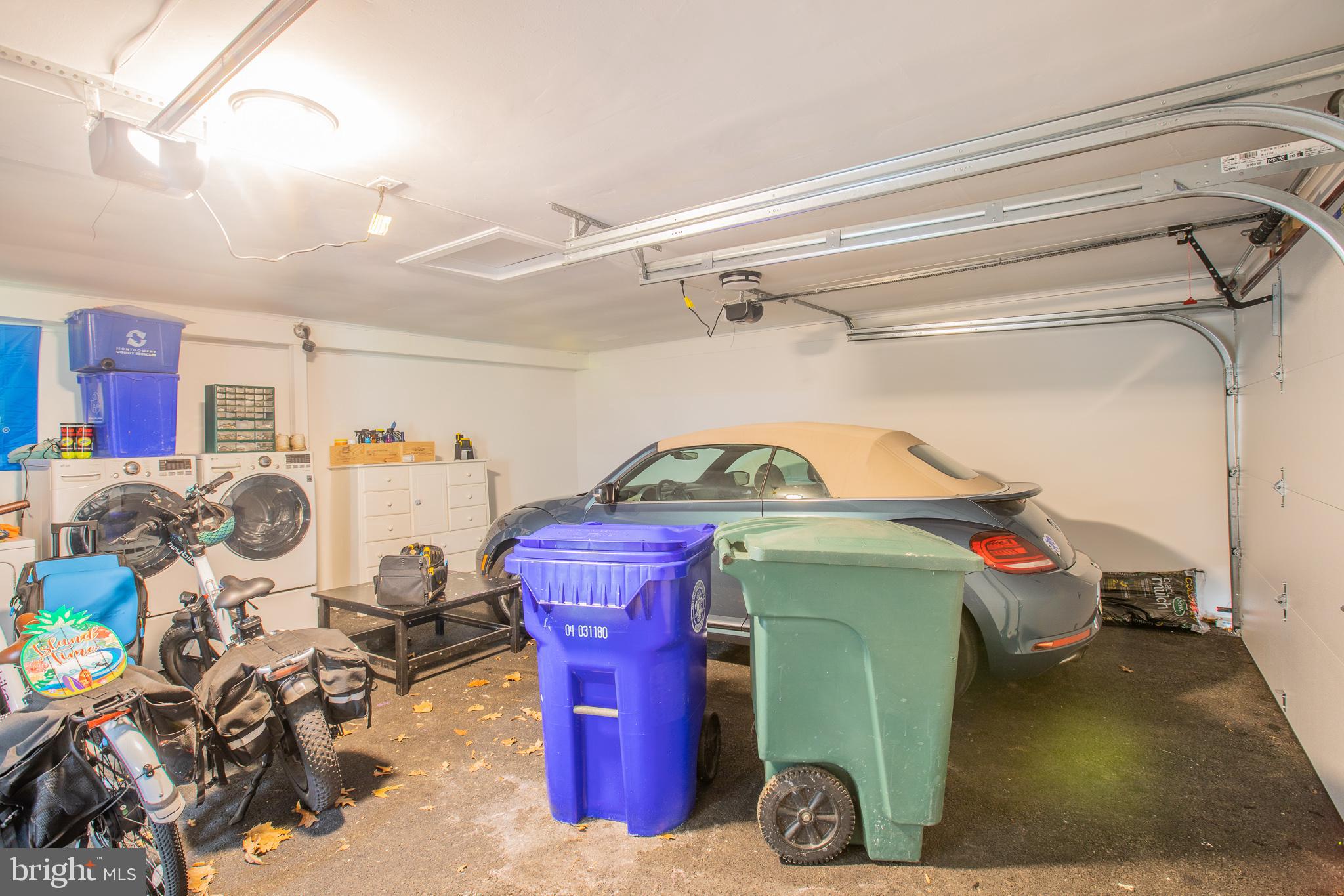 ROCKVILLE - Residential Lease