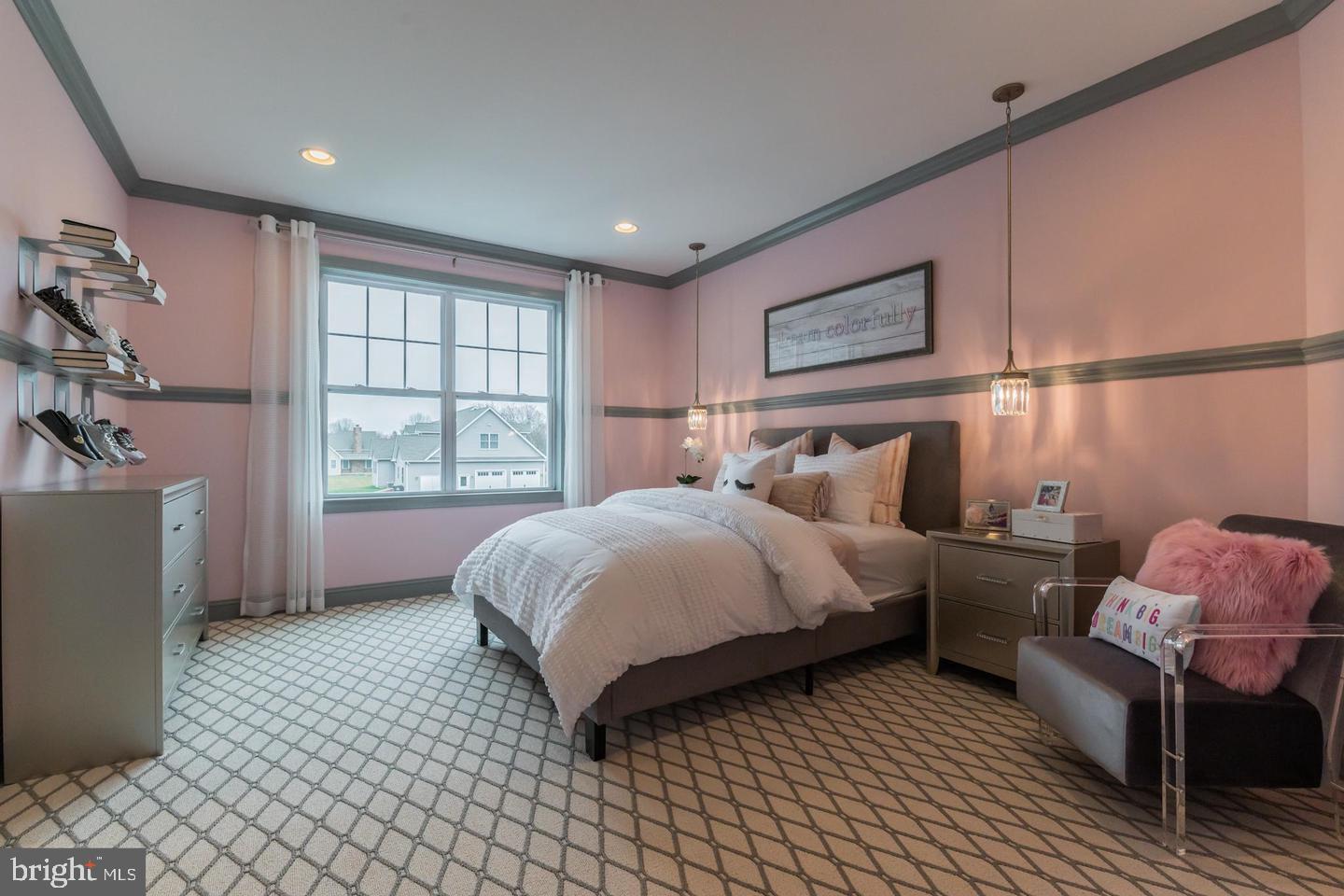 THE MEADOWS AT LONGVIEW - Residential