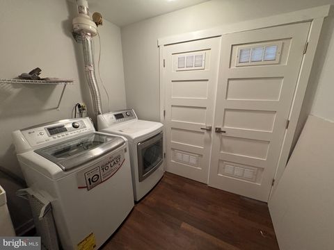 Tiny photo for 901 S Schell St, PHILADELPHIA, PA 19147 (MLS # PAPH2545180)