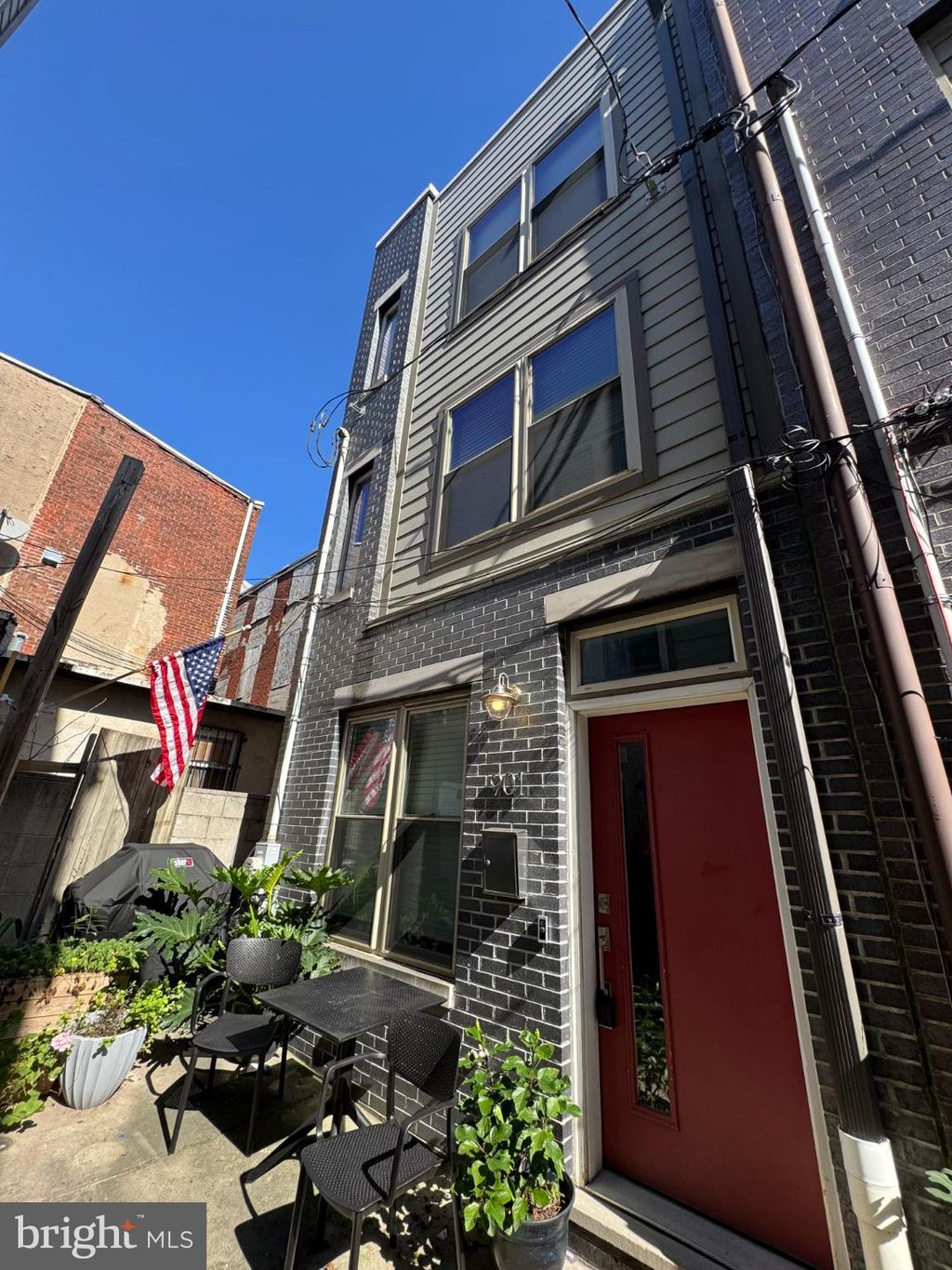 Photo of 901 S Schell St, PHILADELPHIA, PA 19147 (MLS # PAPH2545180)