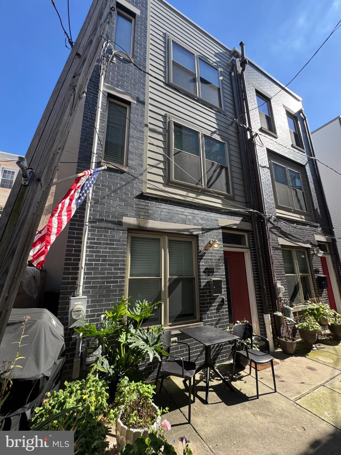 BELLA VISTA - Residential Lease