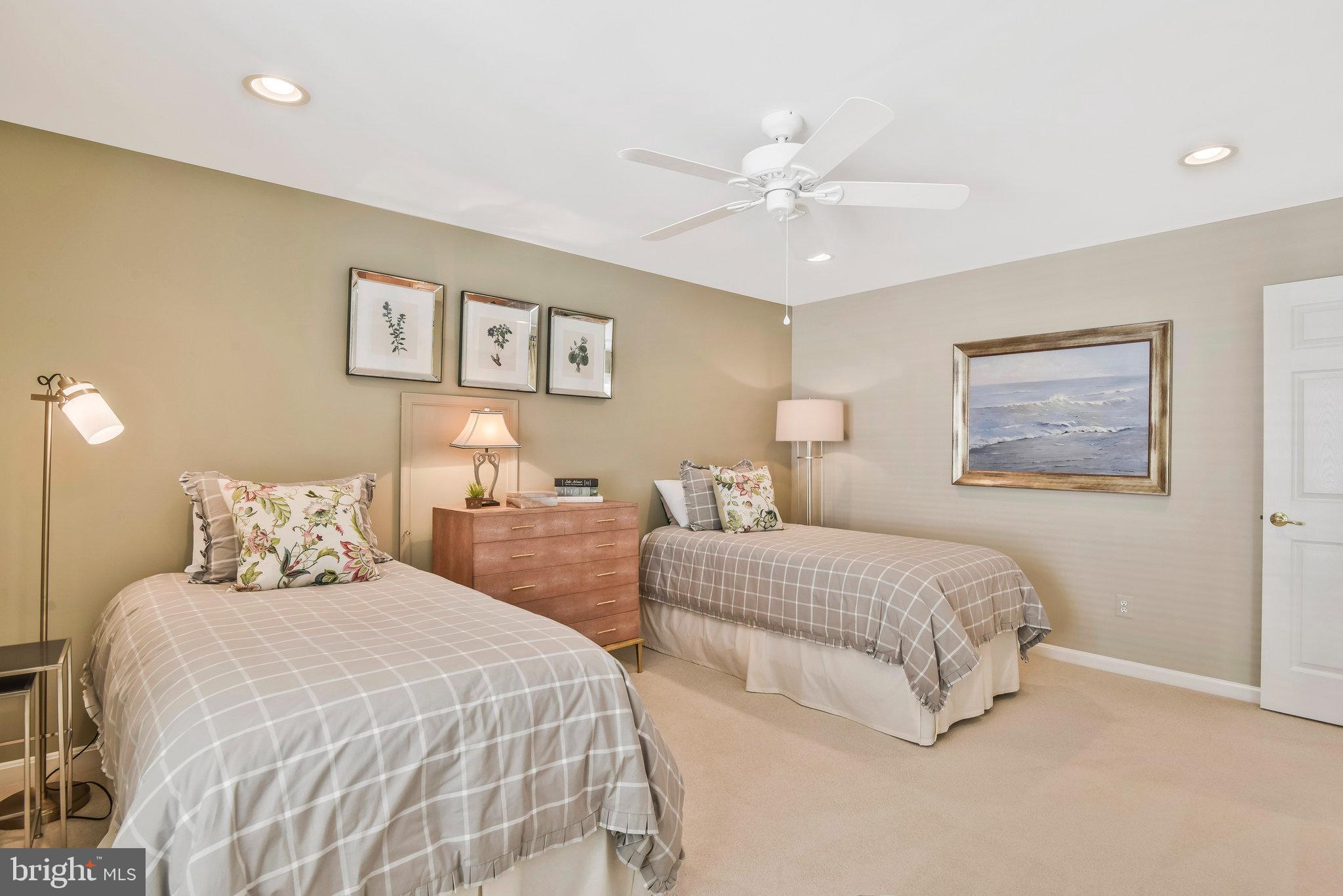 HERITAGE HUNT - Residential