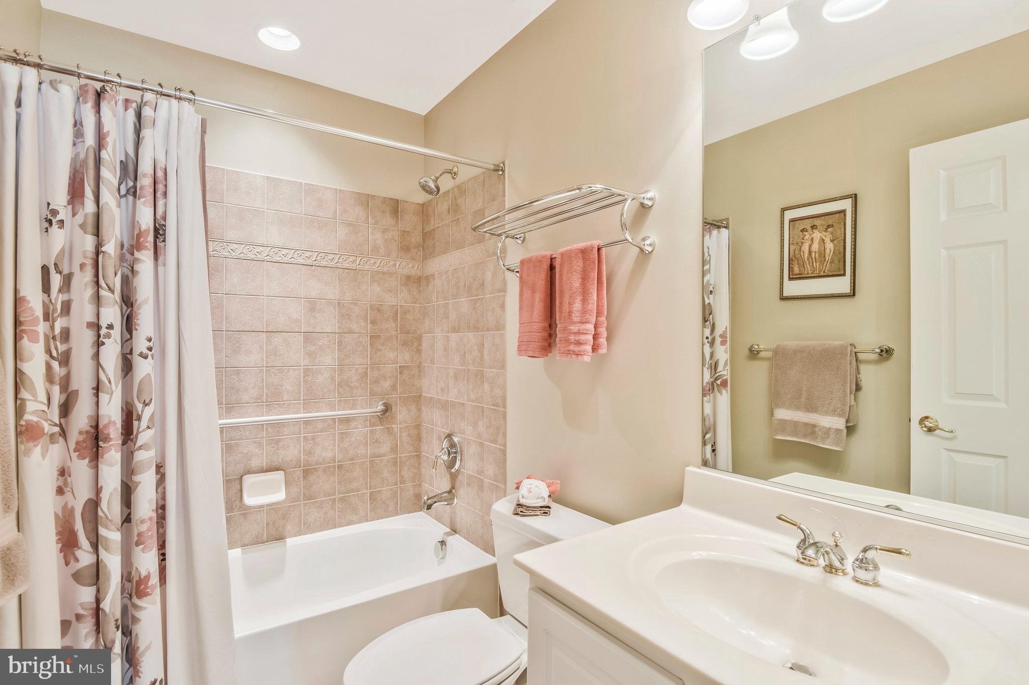 HERITAGE HUNT - Residential