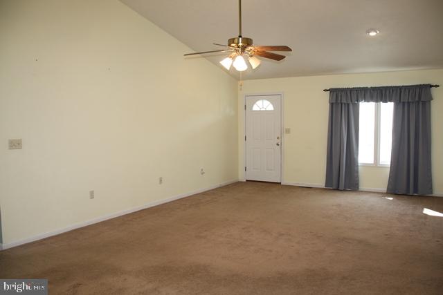 LAKE HERITAGE - Residential