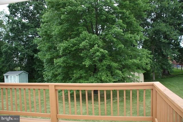 LAKE HERITAGE - Residential