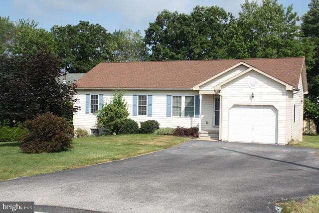 LAKE HERITAGE - Residential