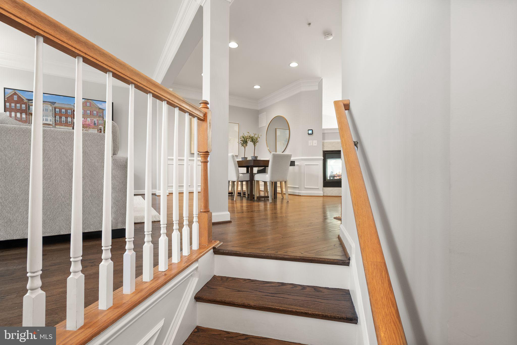 6719 ASPEN TRACE COURT