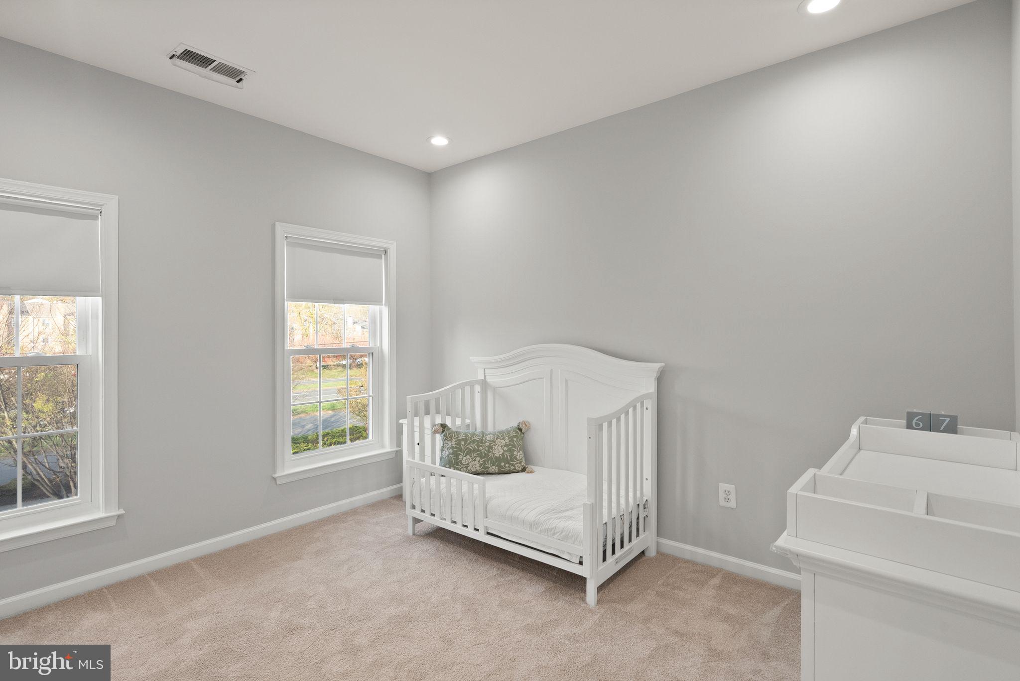 ASPEN HILL - Residential