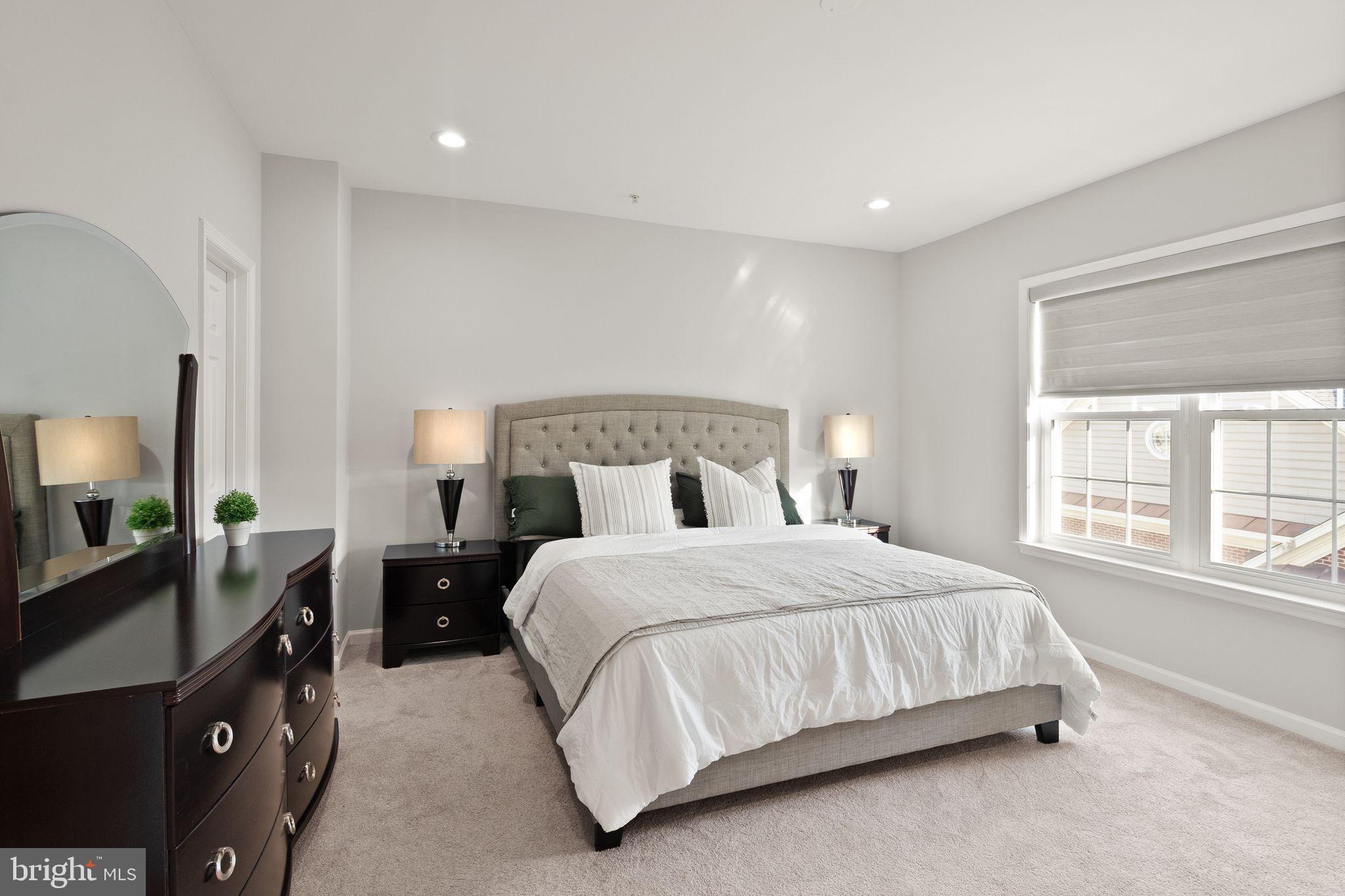 ASPEN HILL - Residential