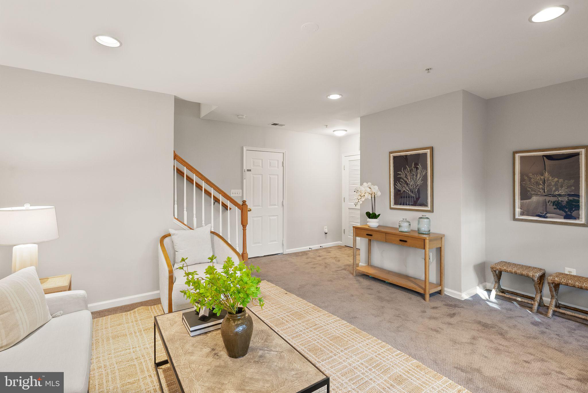 ASPEN HILL - Residential