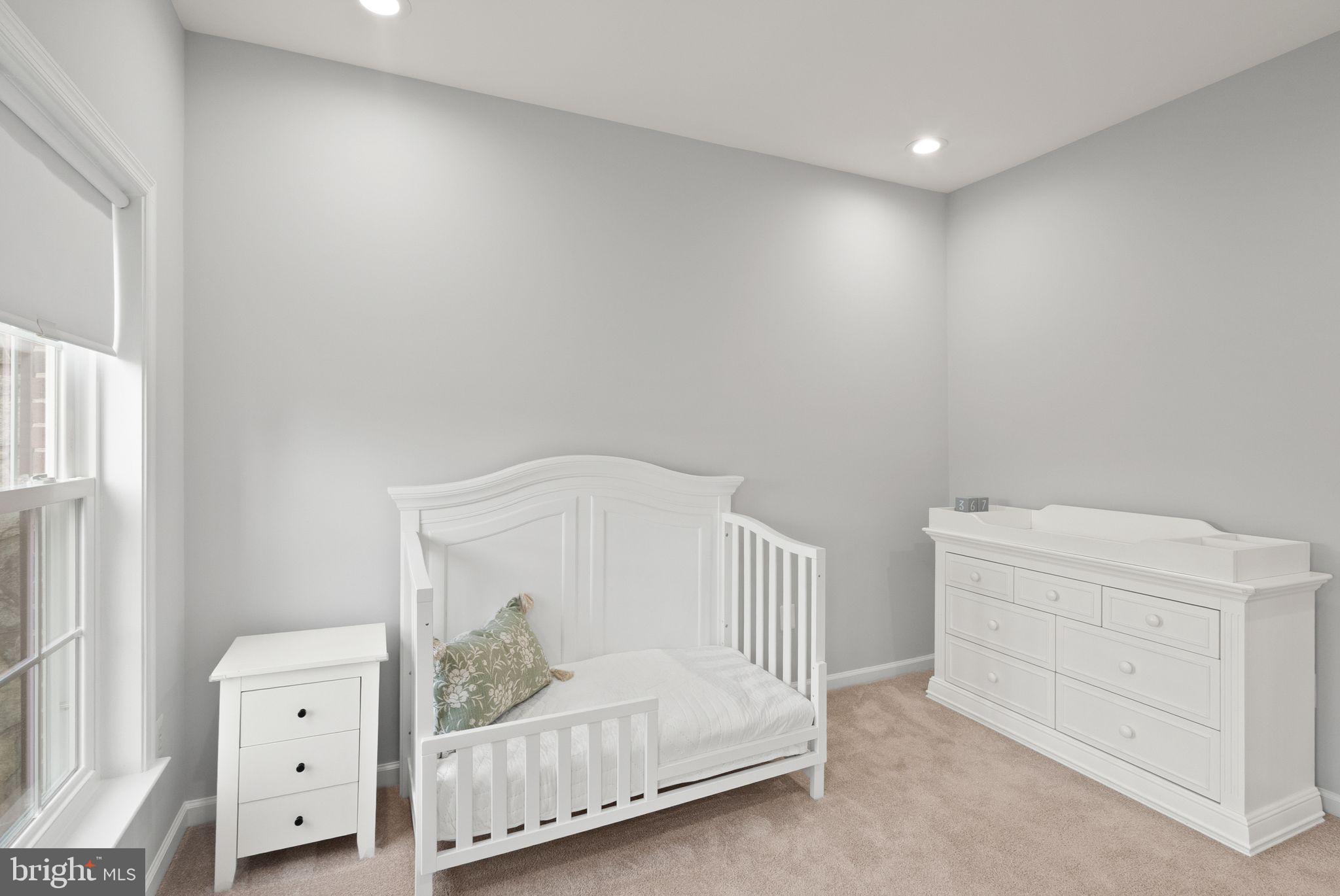 ASPEN HILL - Residential