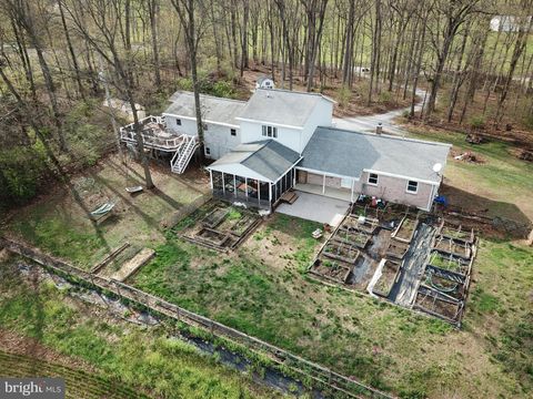 Homes For Sale - 6501 Fair School Road<br/> York County, GLEN ROCK, PA 17327