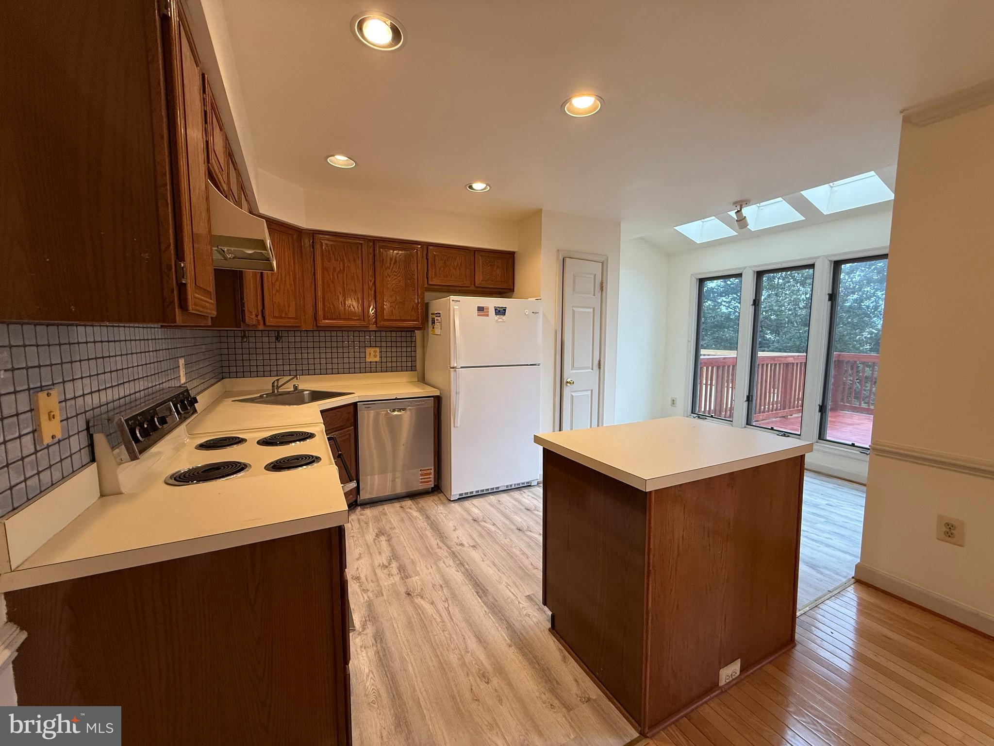 BRANDERMILL - Residential Lease