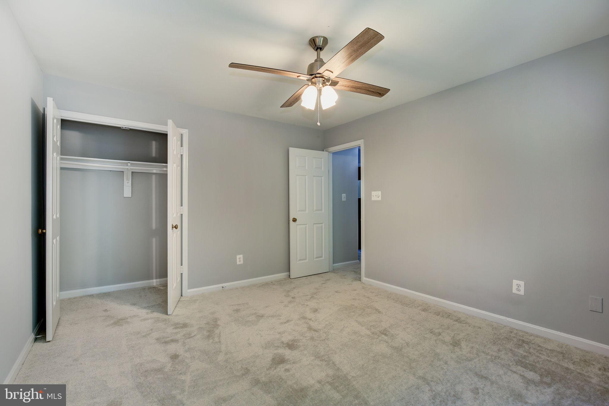 COUNCIL SQUARE - Residential Lease