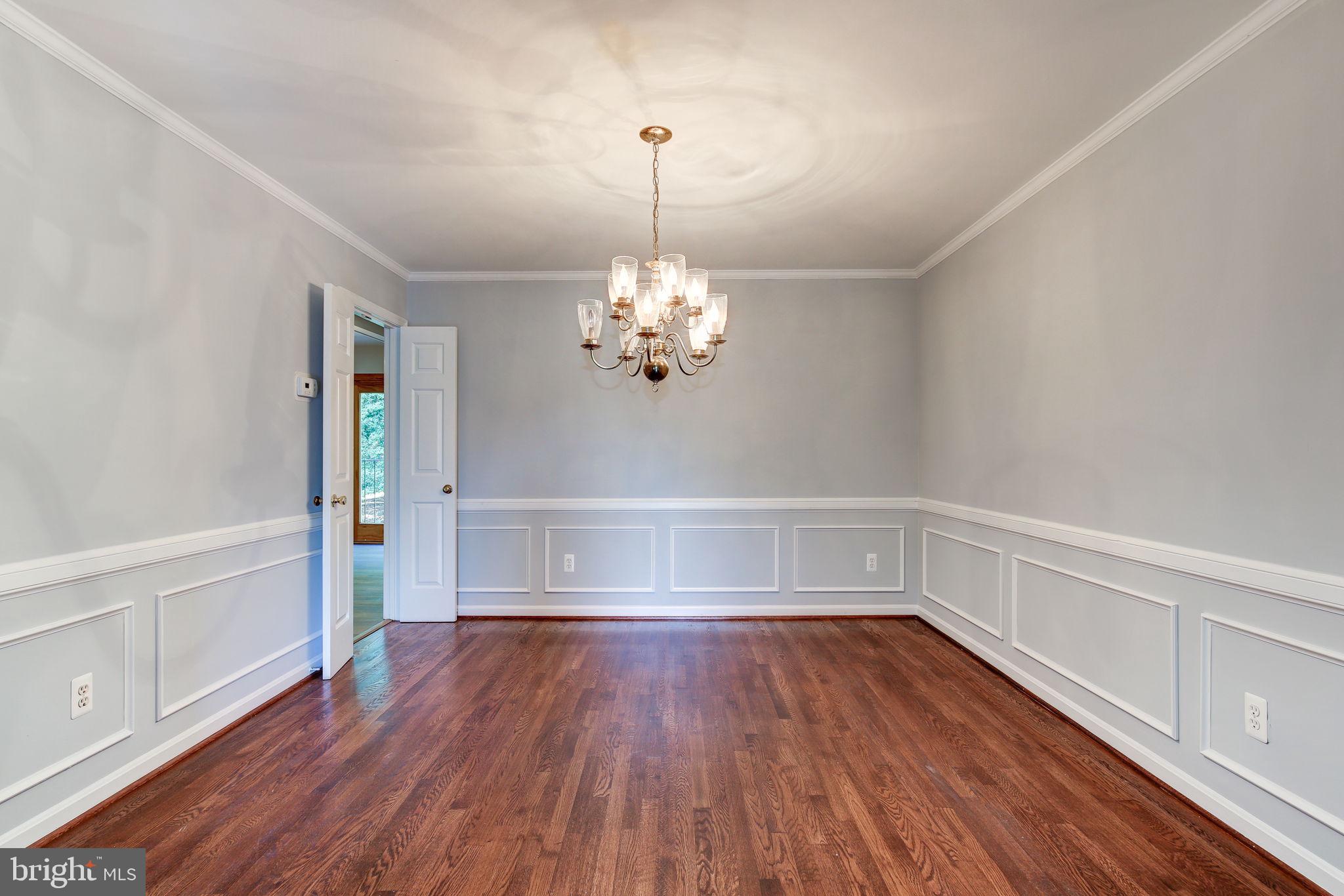 COUNCIL SQUARE - Residential Lease