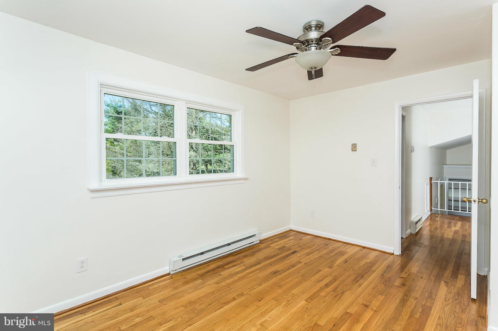 WALKER MANOR APARTMENTS - Residential