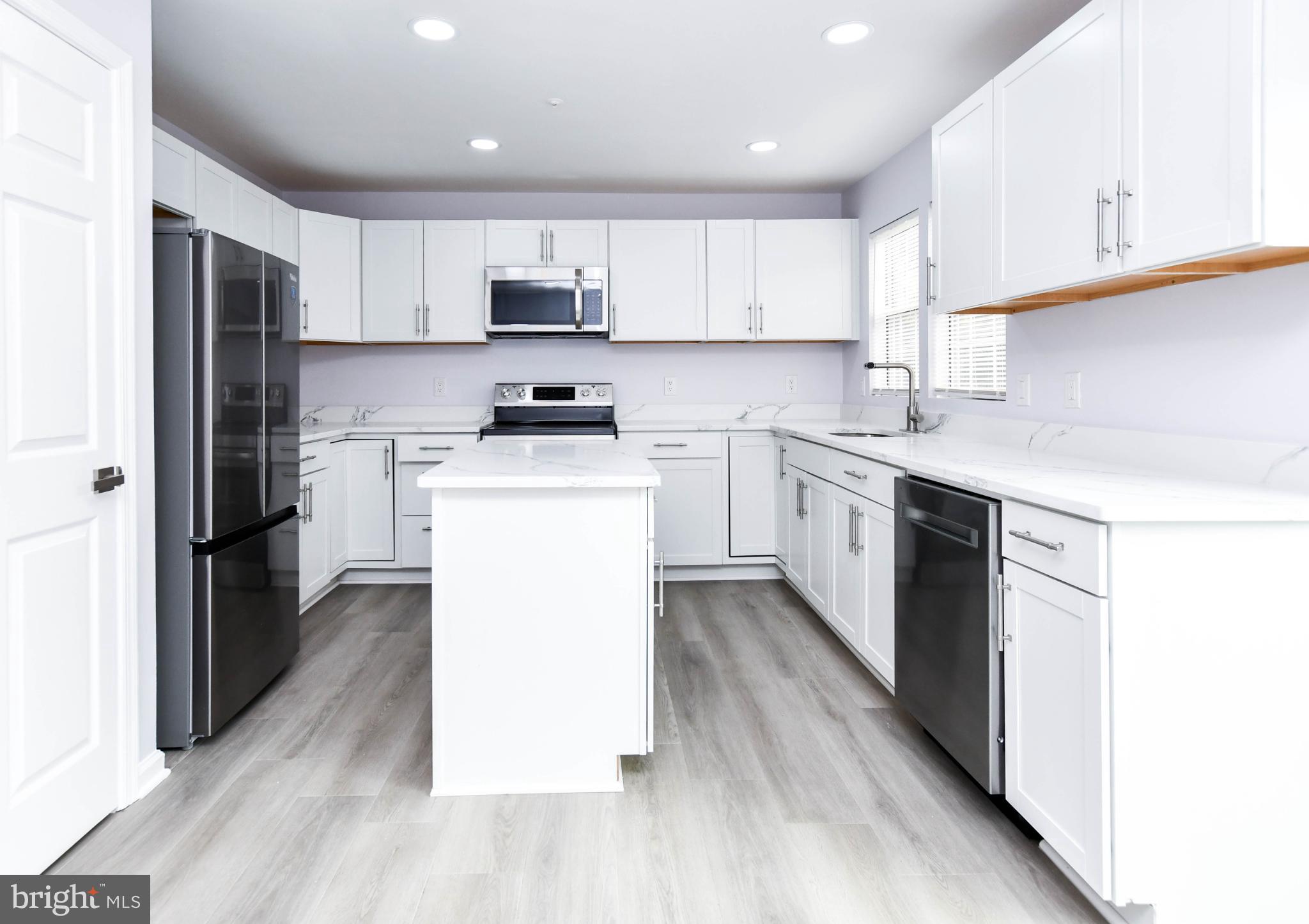 WESTLAKE - Residential Lease