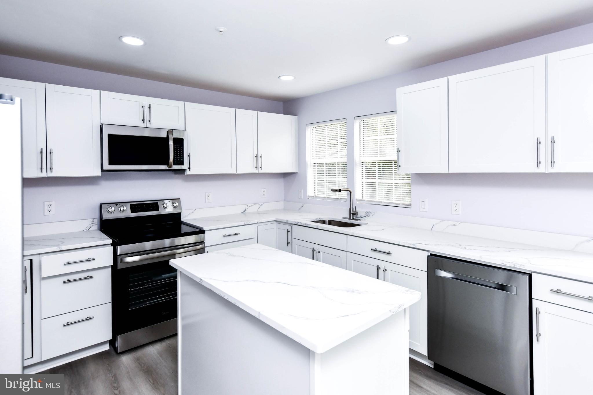 WESTLAKE - Residential Lease