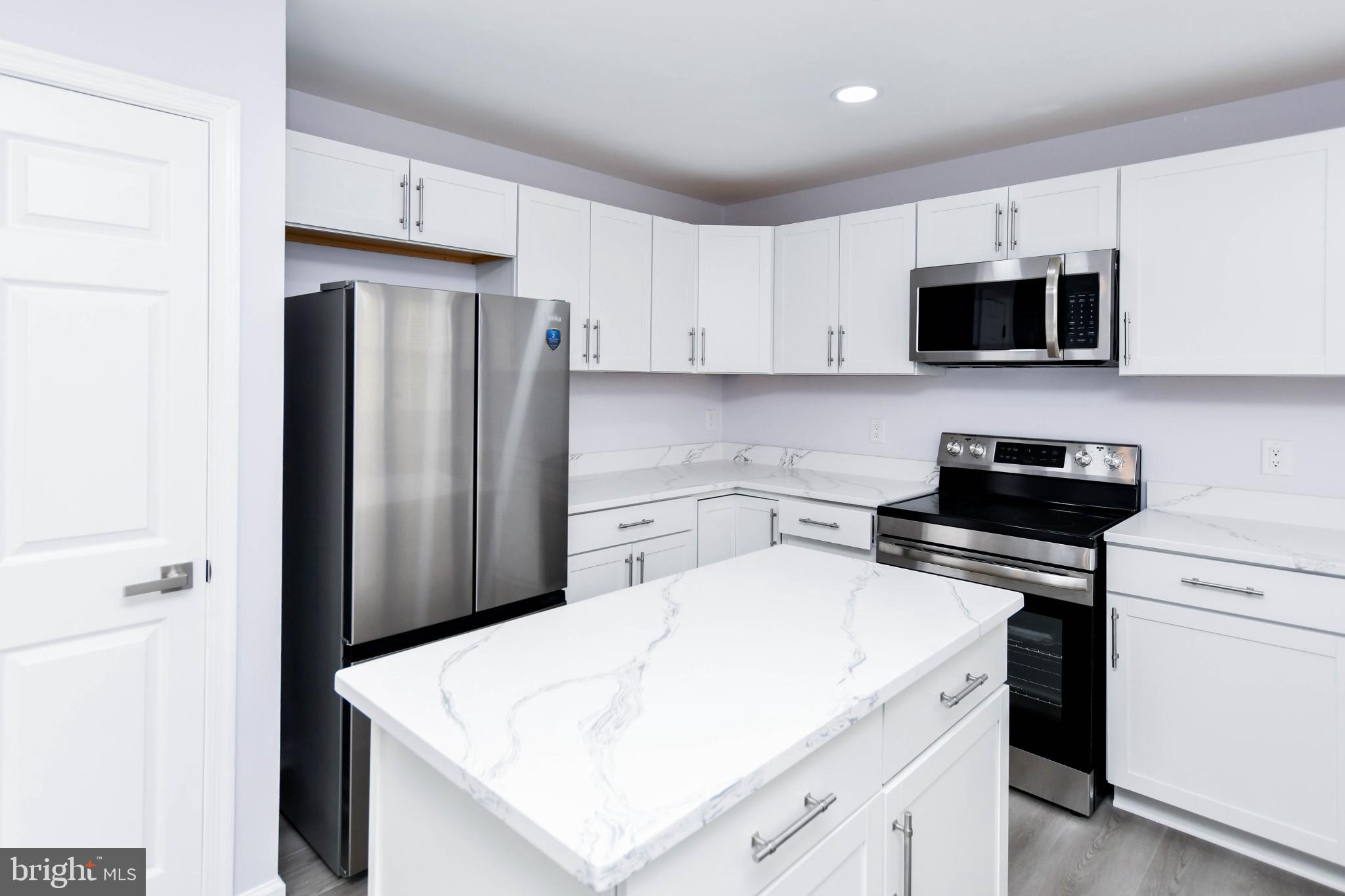 WESTLAKE - Residential Lease